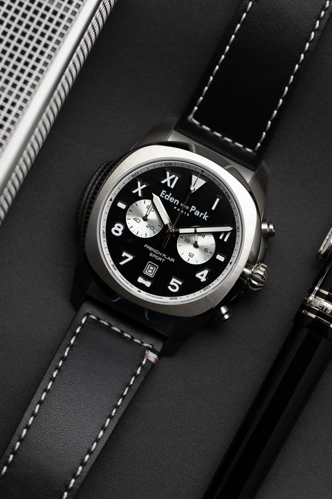 Montre à quartz chronographe en cuir noir - Image 2