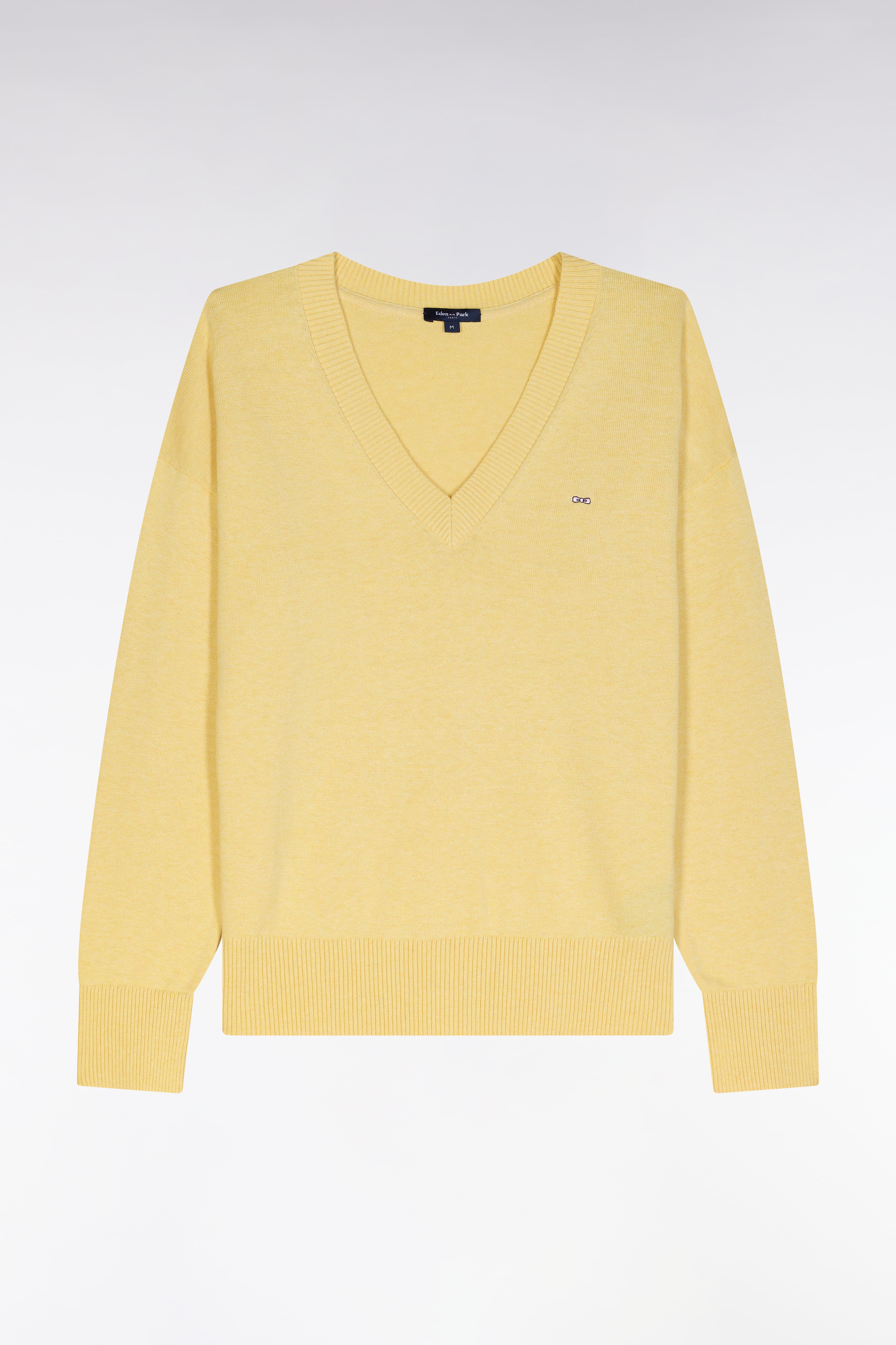 Pull col V en coton jaune coupe décontractée