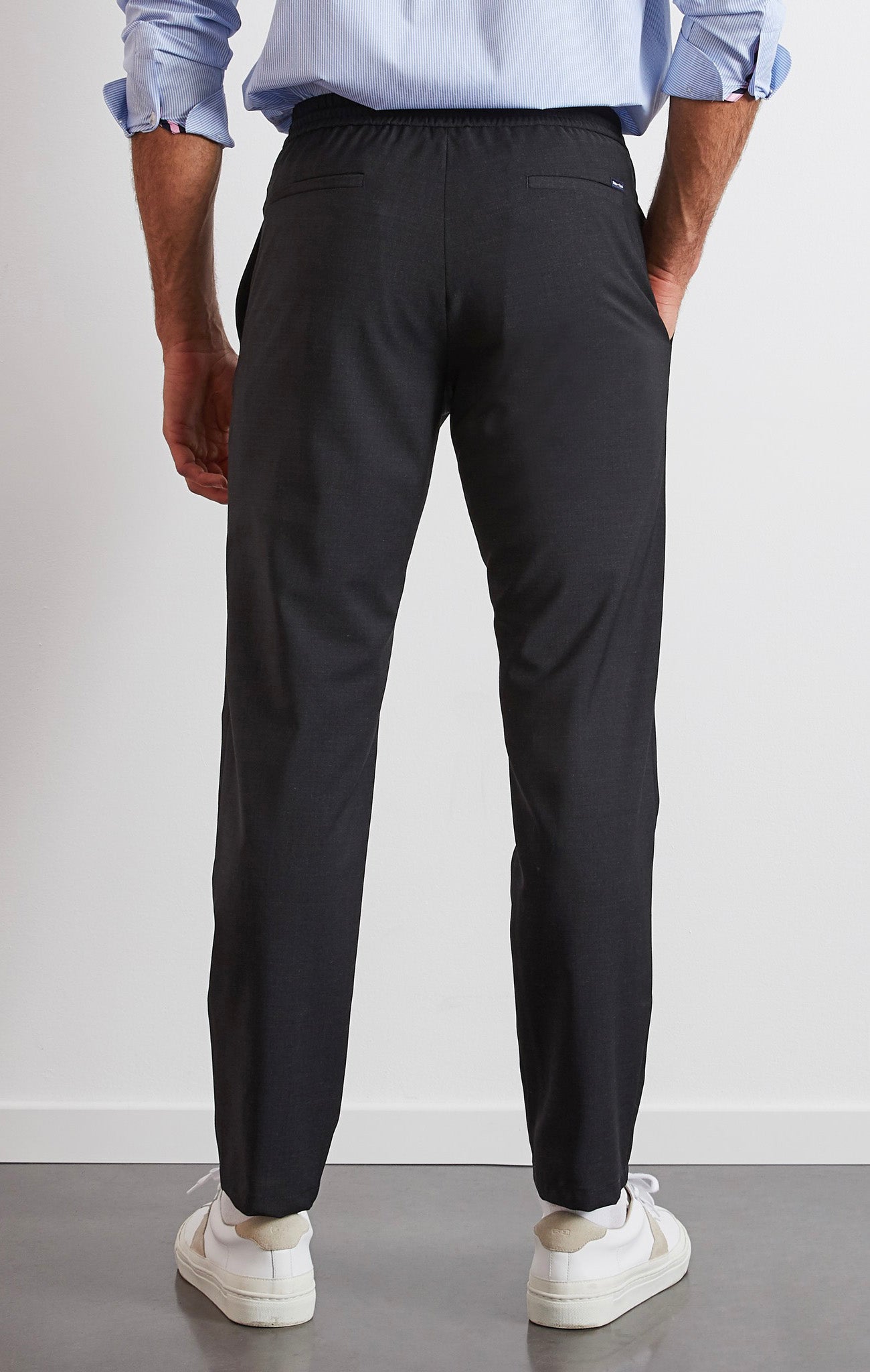 Pantalon femme taille 38 Caroll - Vêtements Pantalon femme taille 38 Caroll - Vêtements