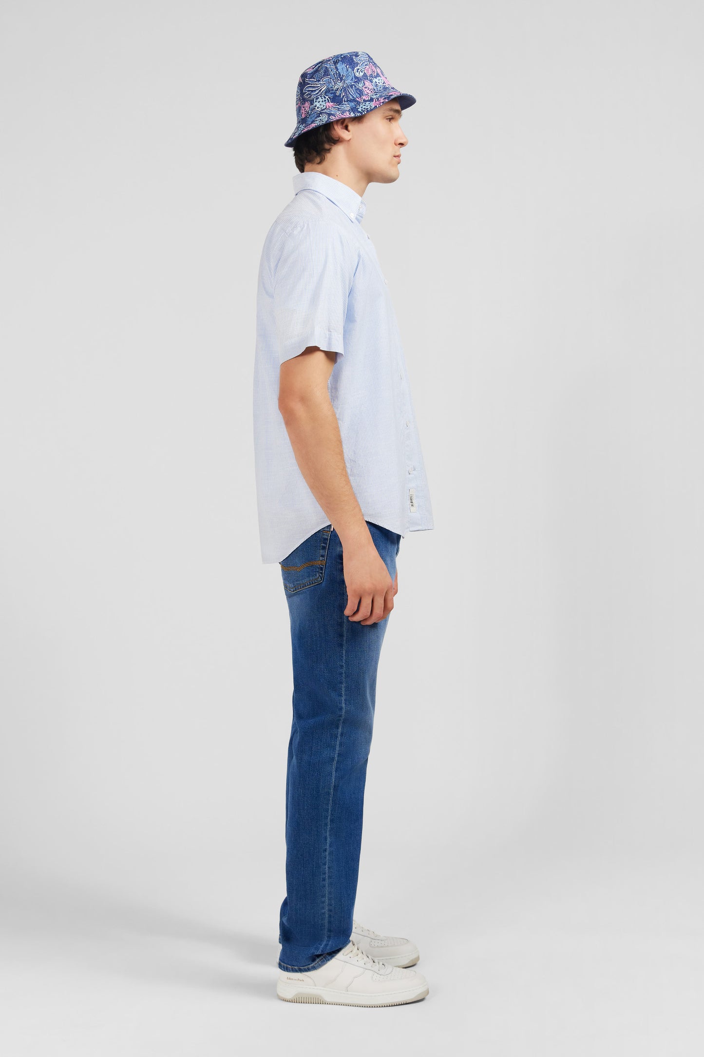 Chemisette rayée bleue en coton dobby