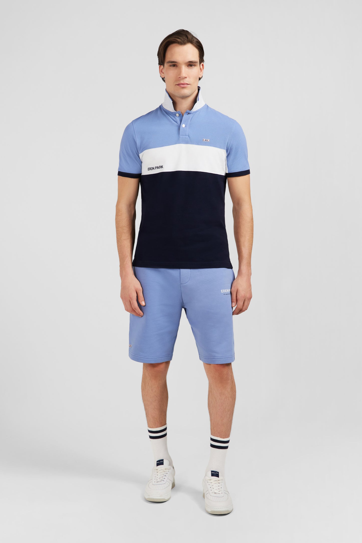 Short-sleeved blue colour-block polo shirt