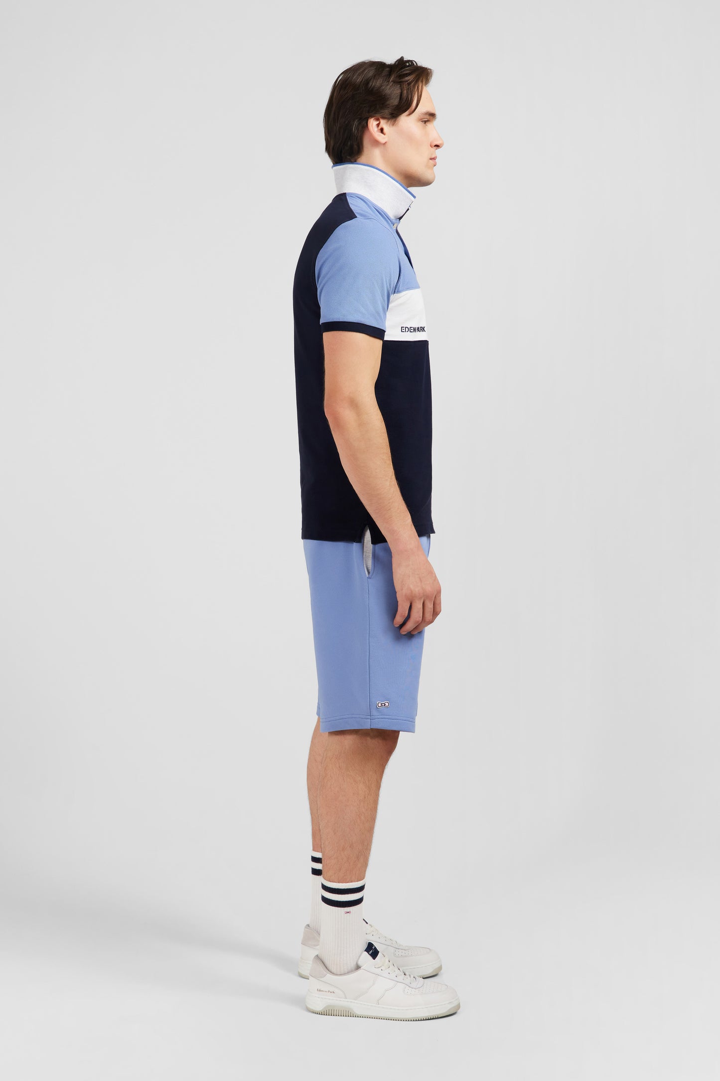 Short-sleeved blue colour-block polo shirt
