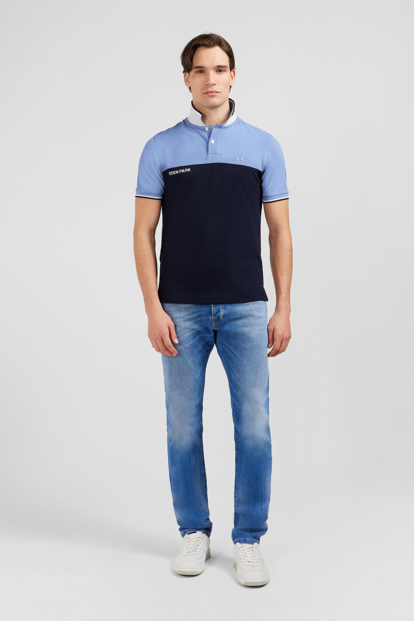 Short-sleeved blue colour-block polo shirt