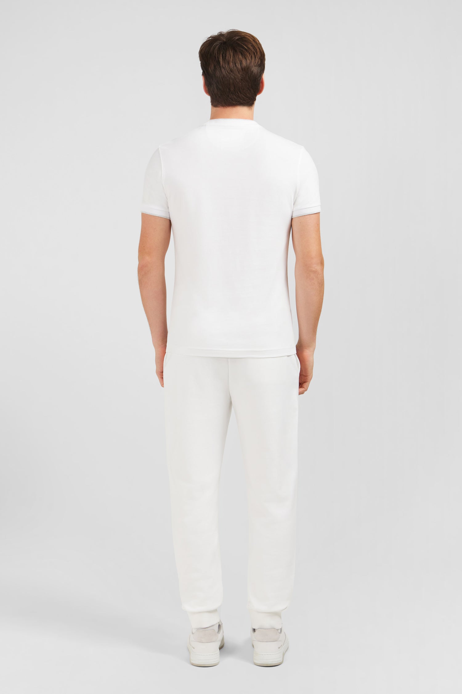 T-shirt blanc uni à manches courtes