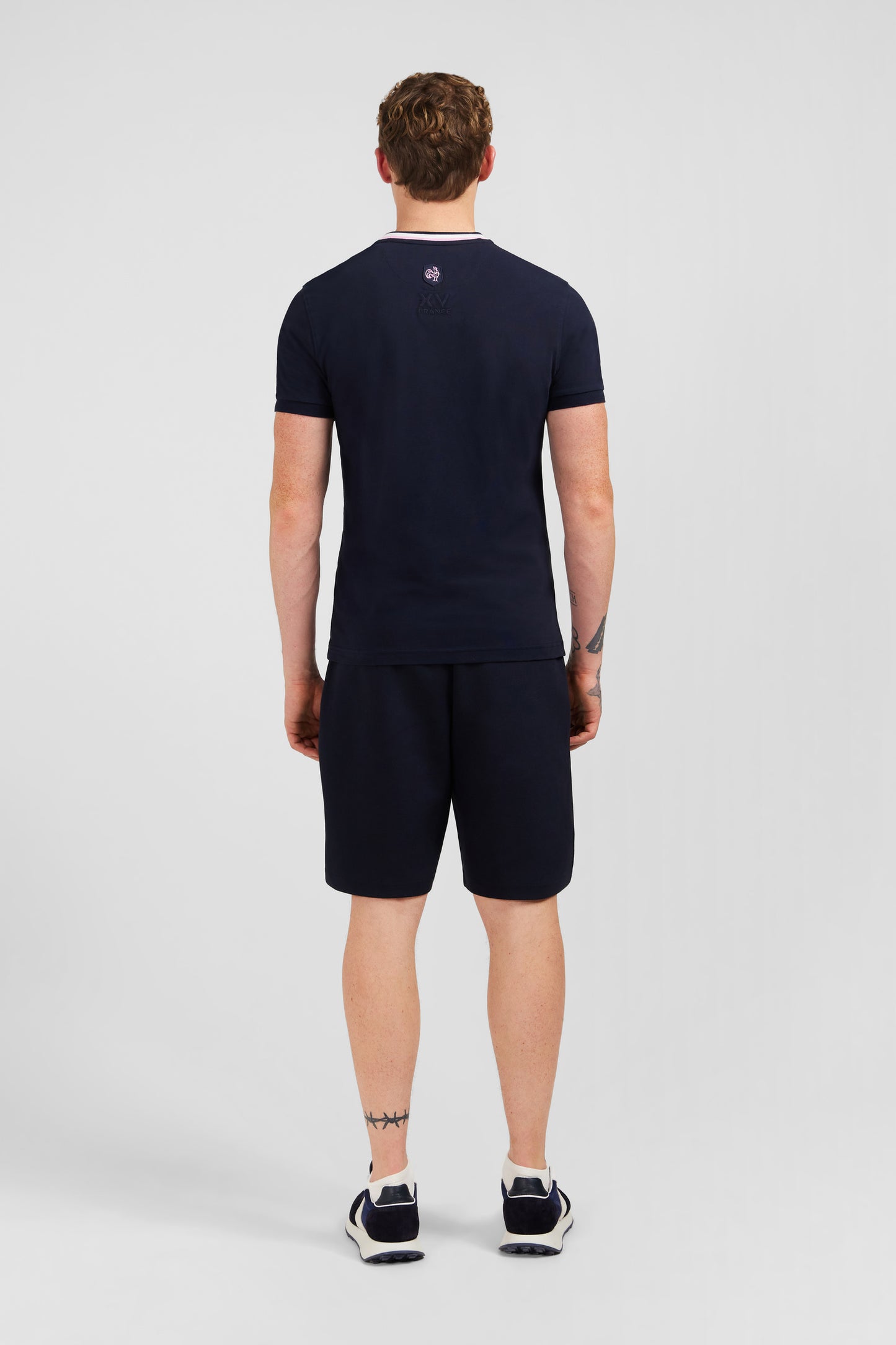 T-shirt à manches courtes bleu marine imprimé
