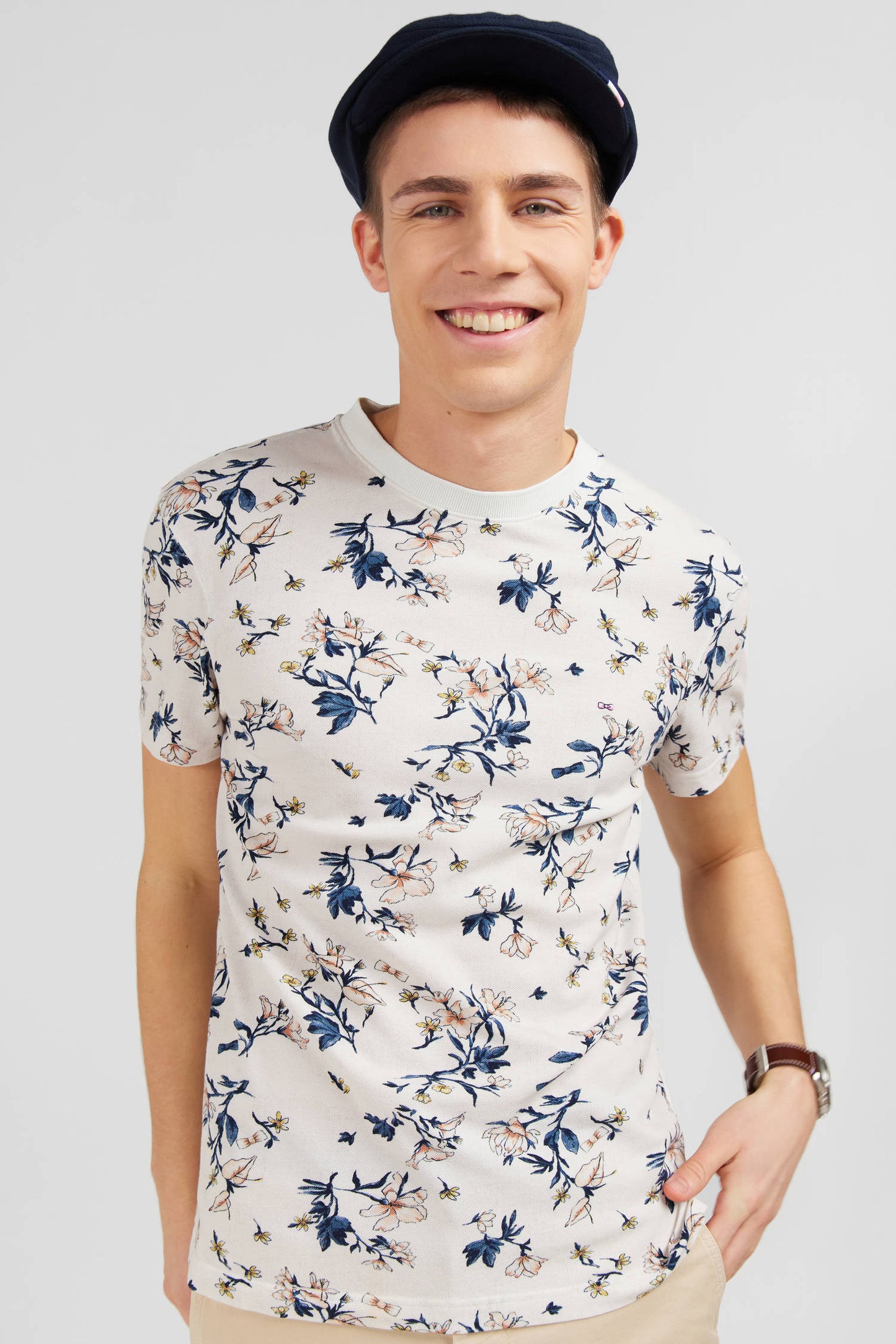 T-shirt manches courtes blanc imprimé feuilles
