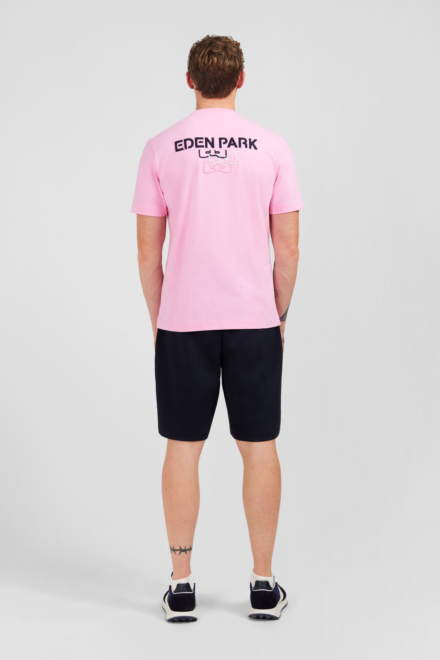 T-shirt manches courtes rose en coton emblème dos