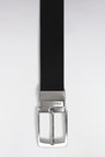 Coffret ceinture en cuir noire et deux boucles en métal argenté
