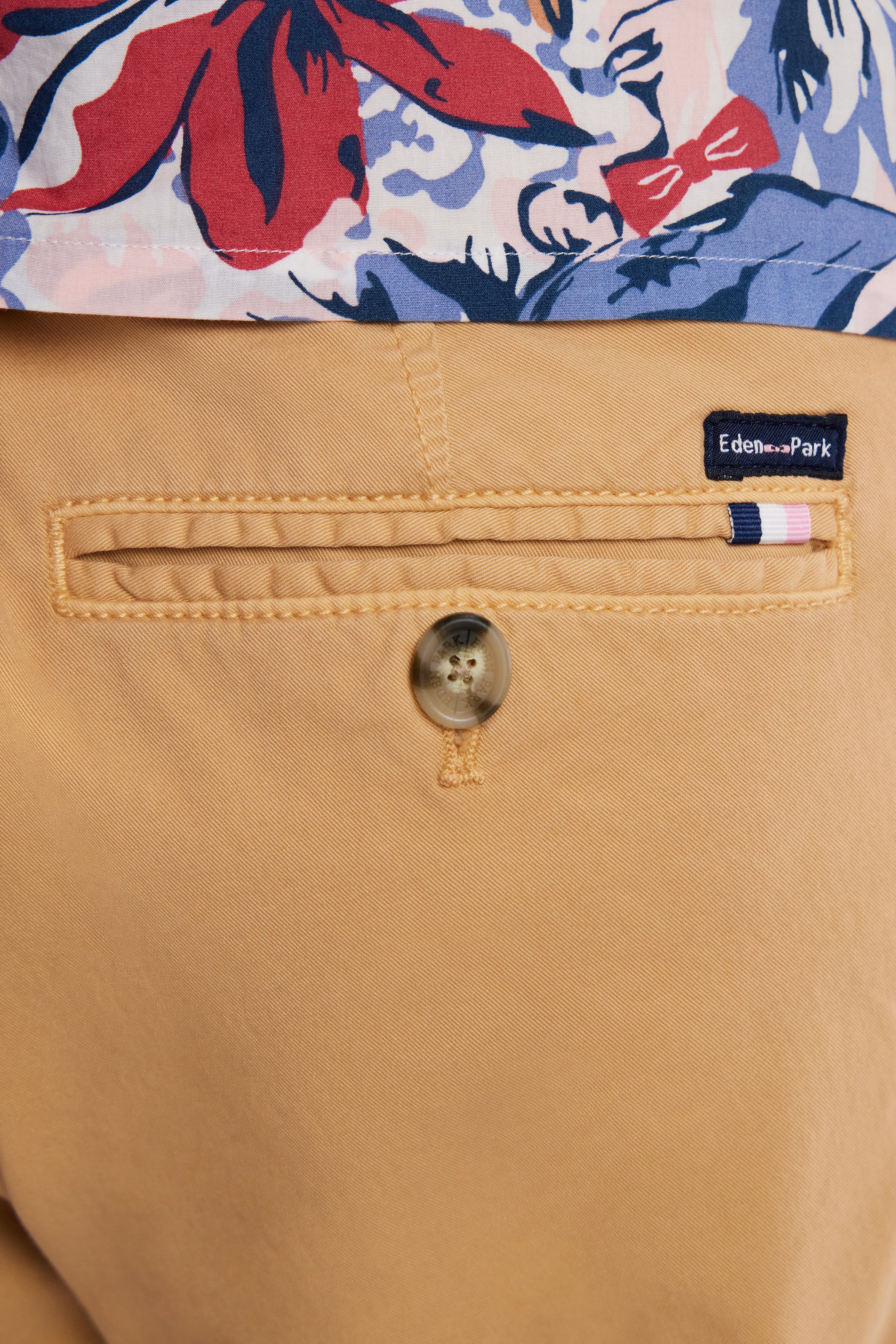 Pantalon chino sans plis en coton stretch camel coupe droite