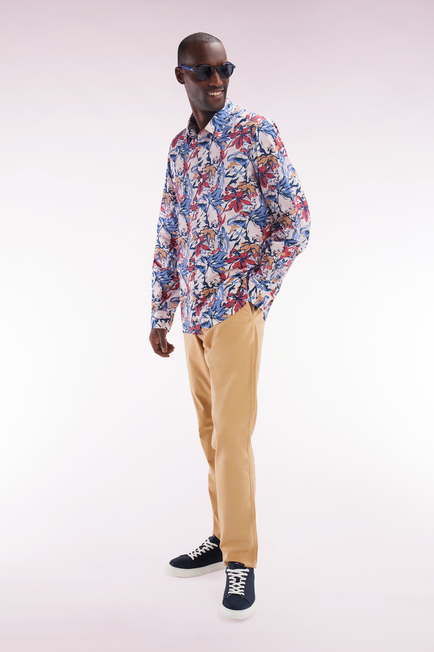 Camel straight-cut stretch cotton pleat-free chinos