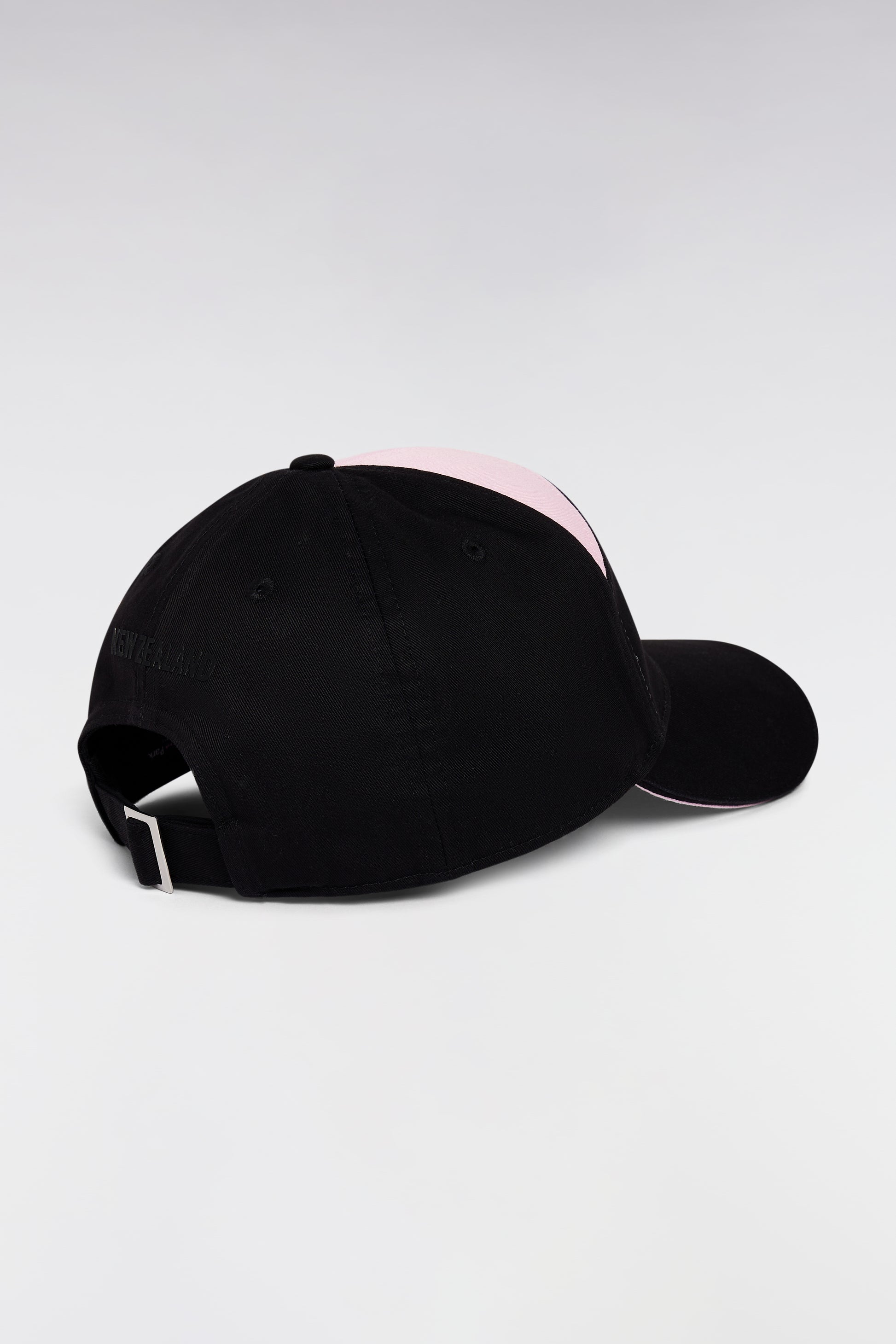 Casquette en coton noir et rose New Zealand