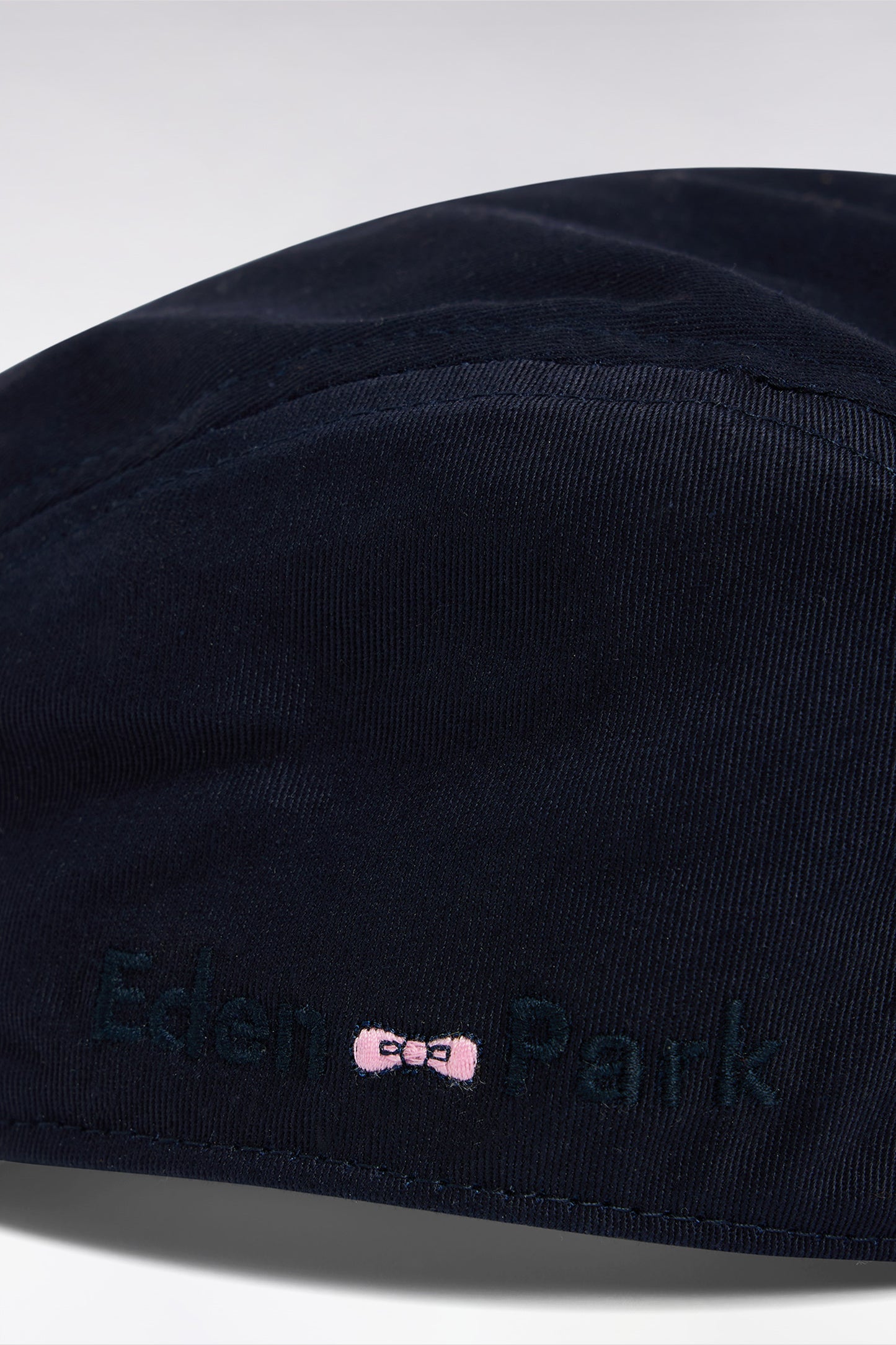 Beret cap in navy cotton twill