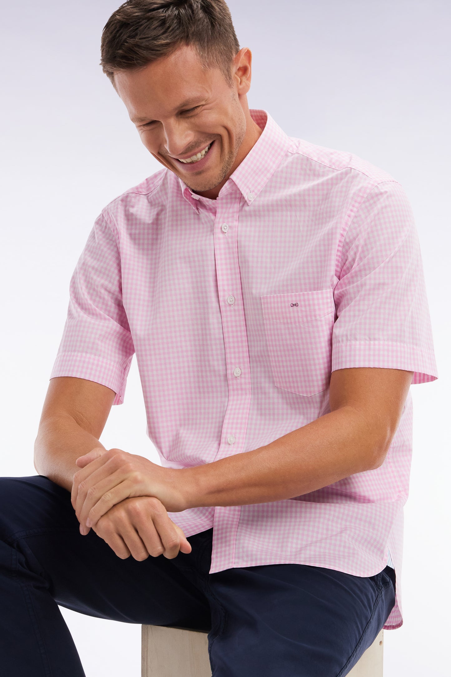 Straight short-sleeved shirt in pink gingham cotton