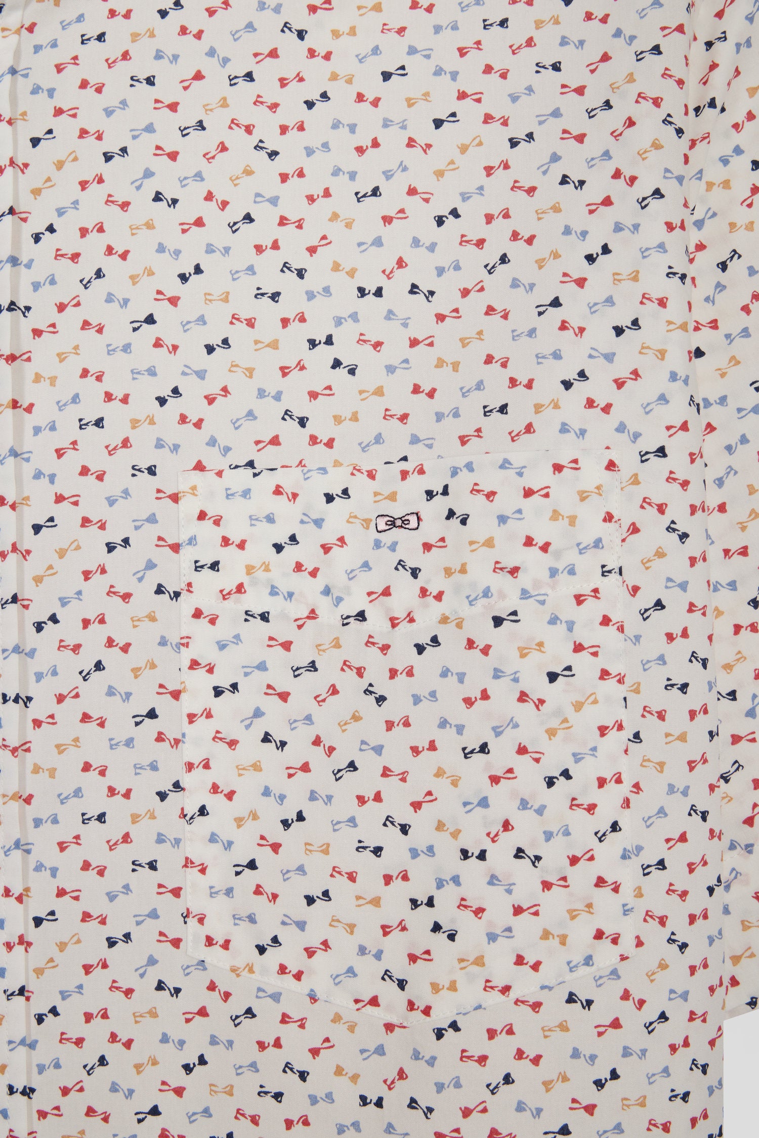 Chemise à manches courtes en popeline de coton écrue imprimé nœud papillon multicolore coupe droite