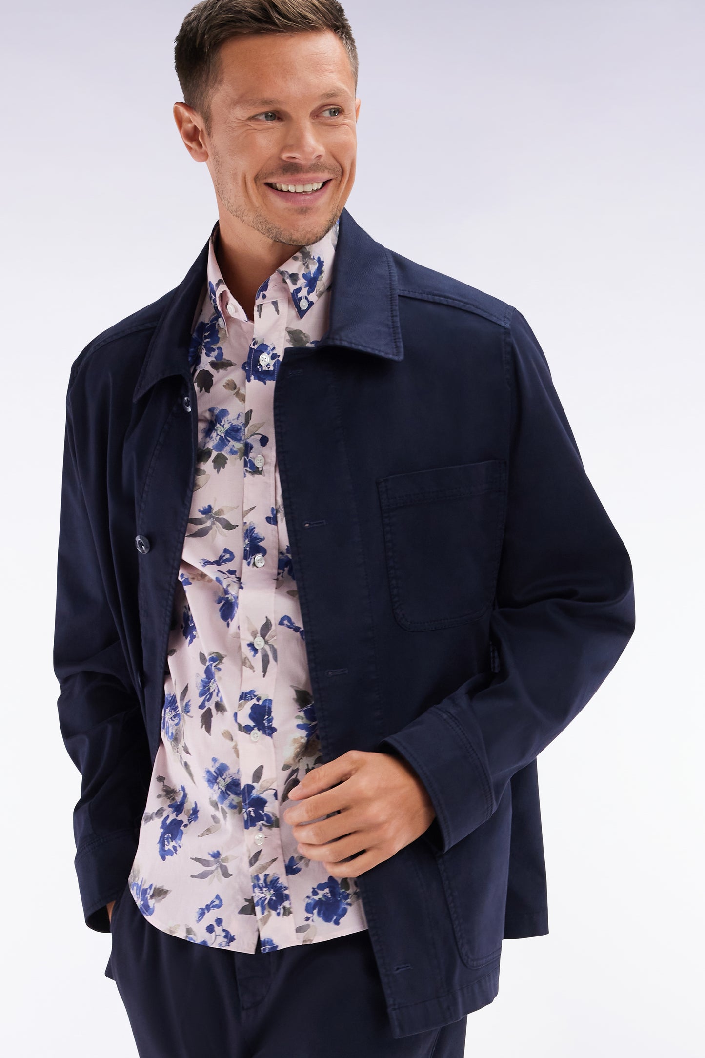 Straight short-sleeved pink shirt in Pima cotton poplin blue floral pattern