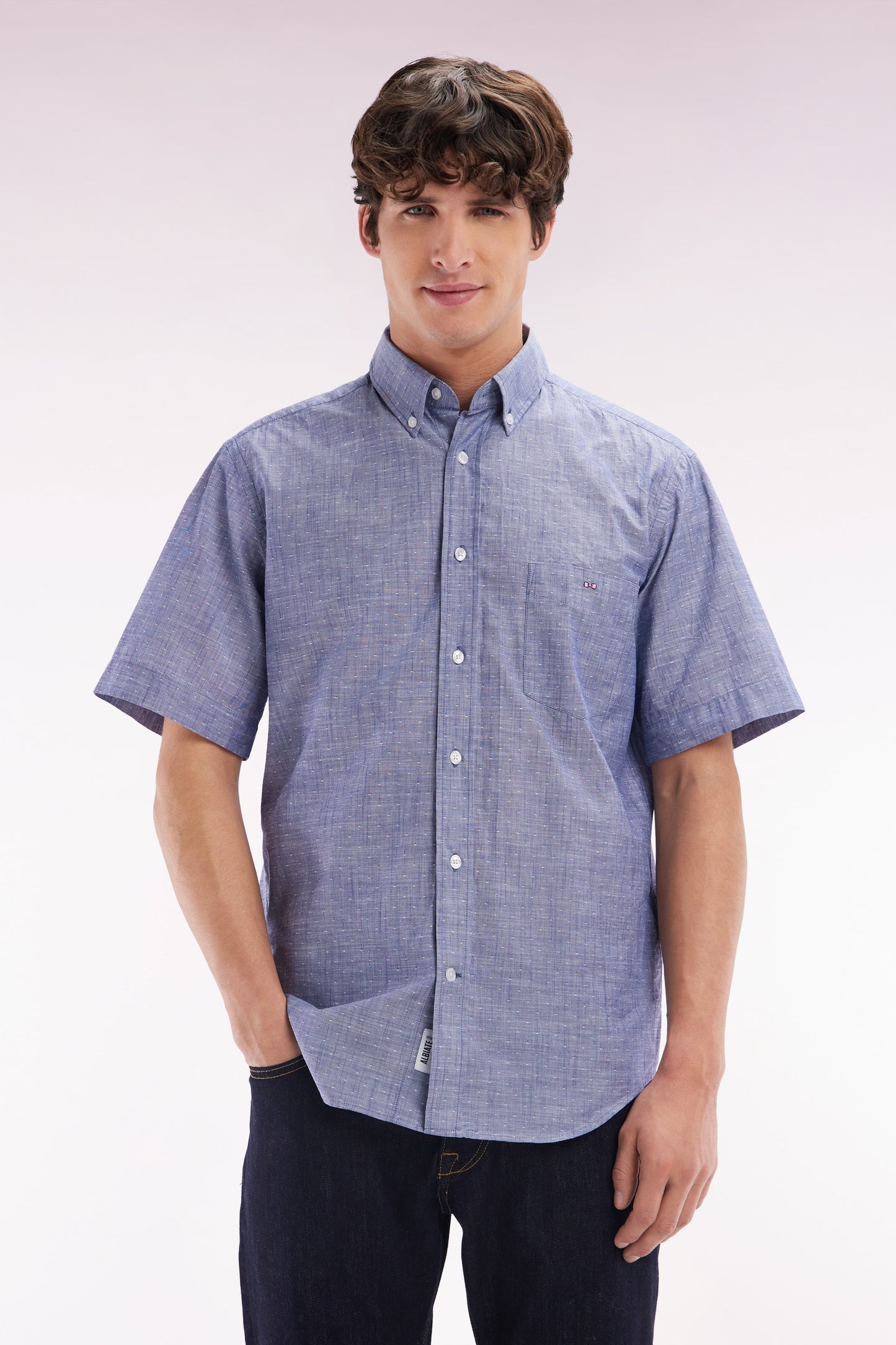 Straight short-sleeved dark blue shirt in textured cotton