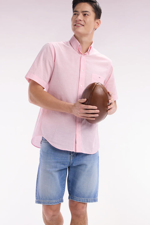 Straight short-sleeved pink shirt in textured cotton - Image 3