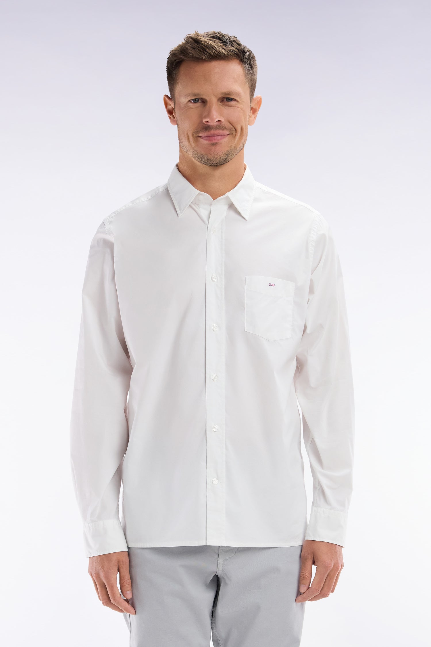 Chemise unisexe en coton et lyocell stretch blanc coupe droite
