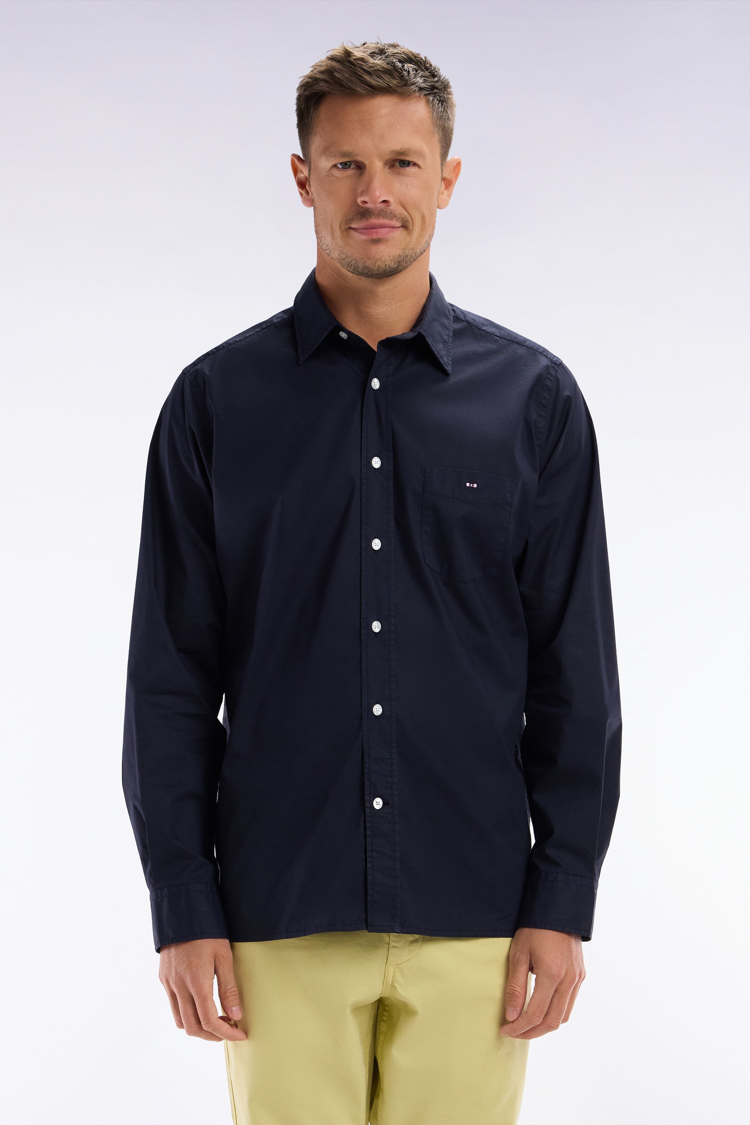 Chemise unisexe en coton et lyocell stretch marine coupe droite