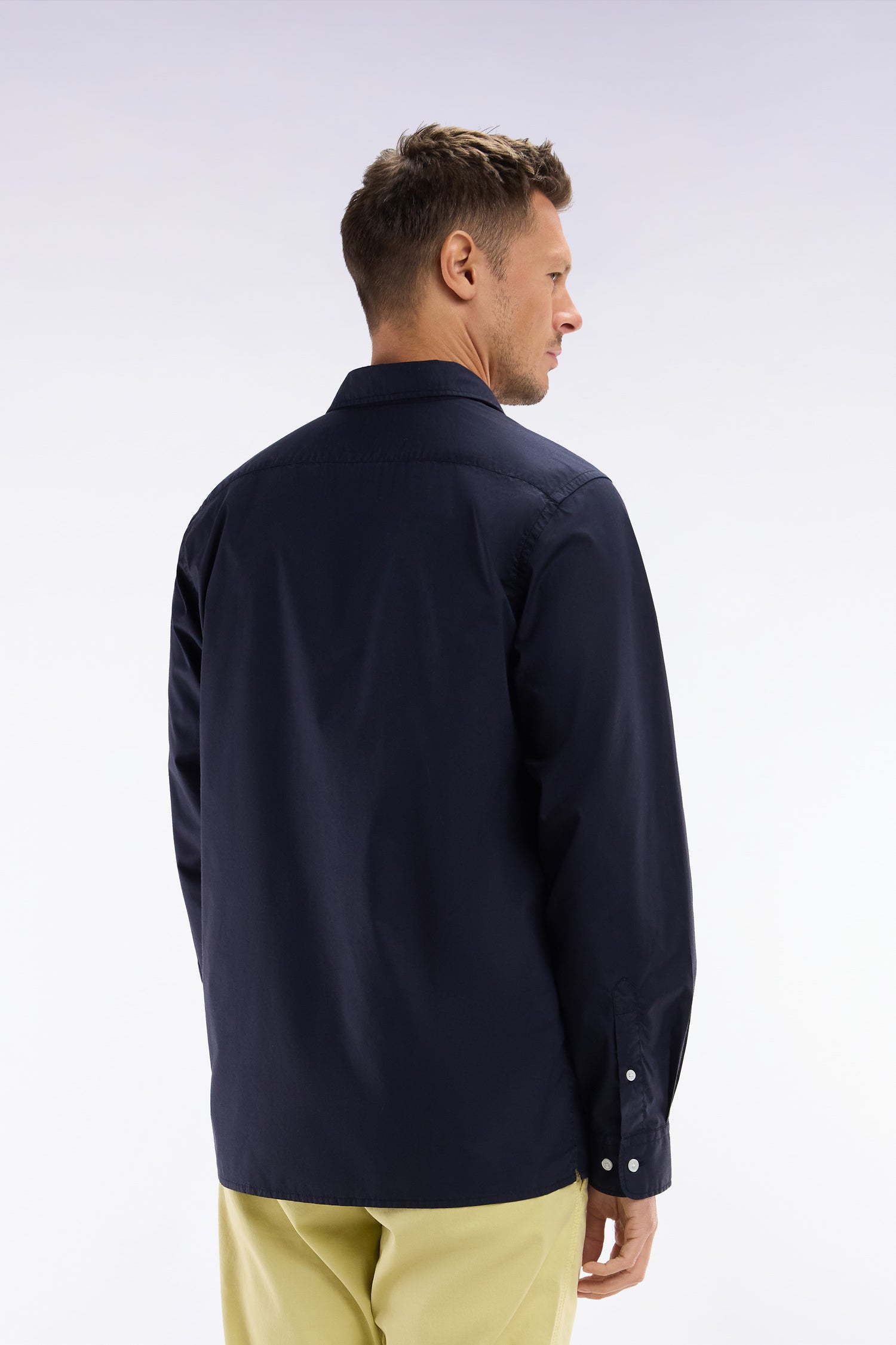 Chemise unisexe en coton et lyocell stretch marine coupe droite