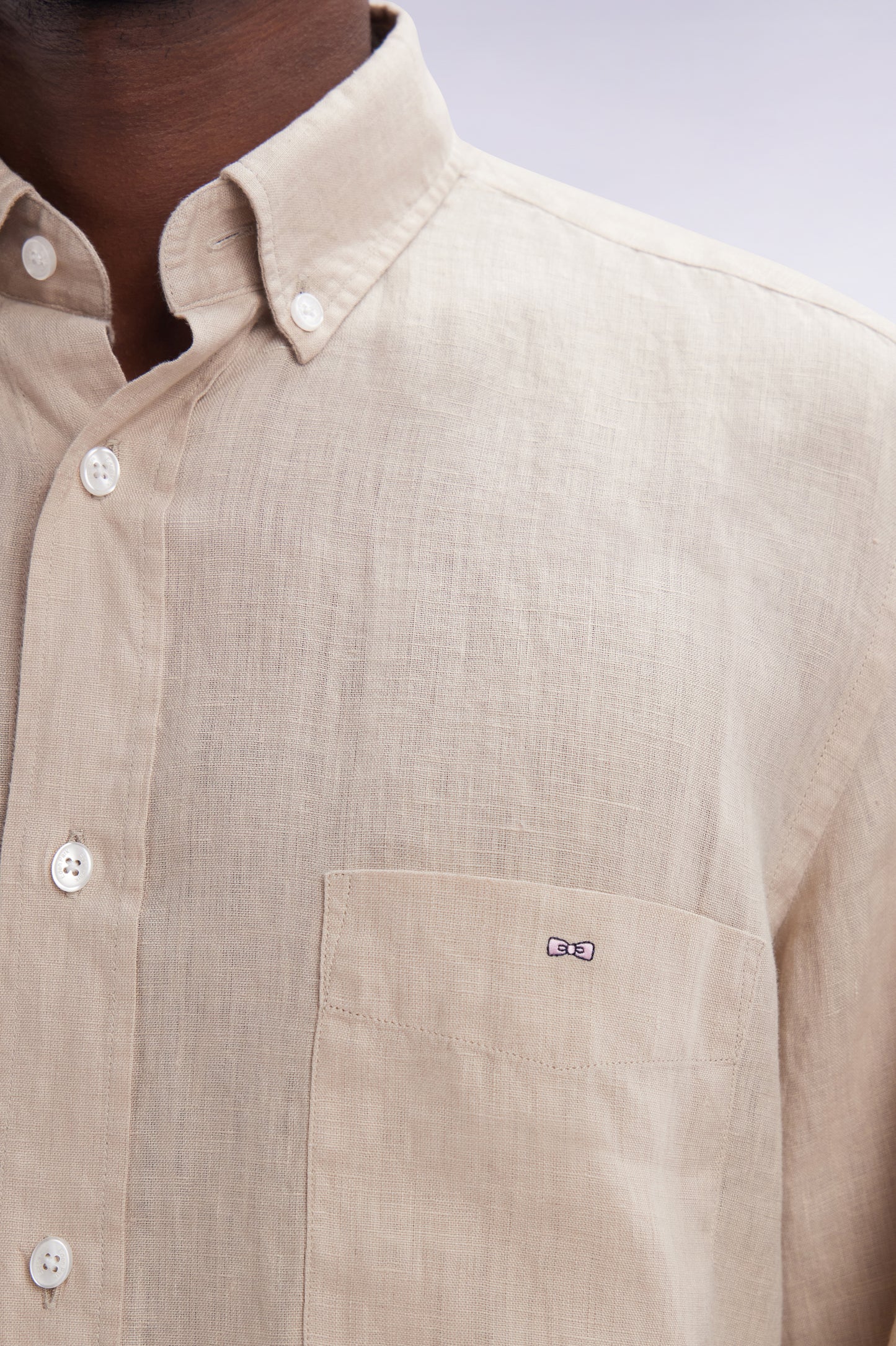 Straight-fit beige linen shirt