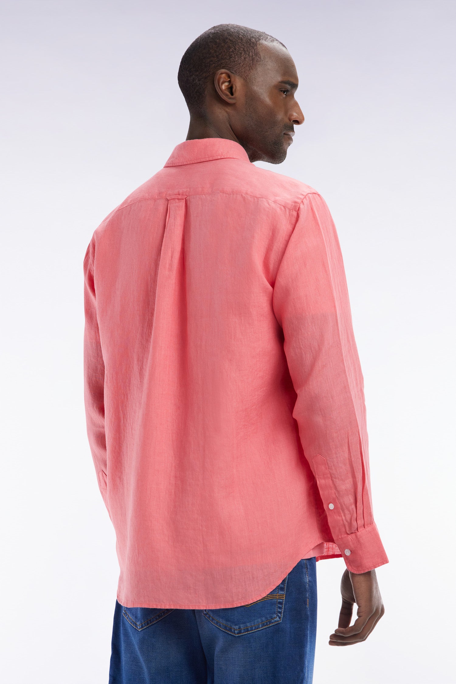 Chemise en lin rose saumon unie coupe droite