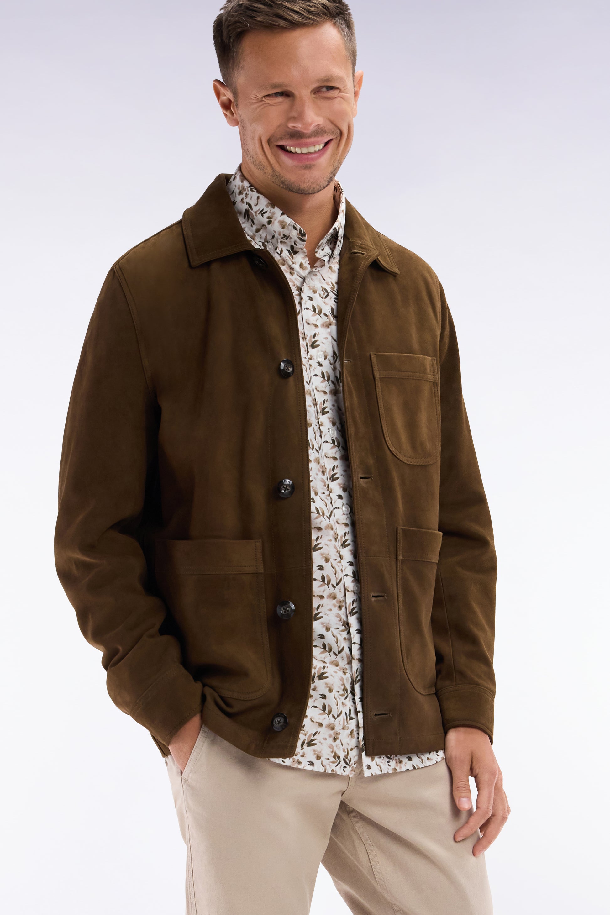 Chemise en popeline de coton beige microimprimé végétal coupe droite