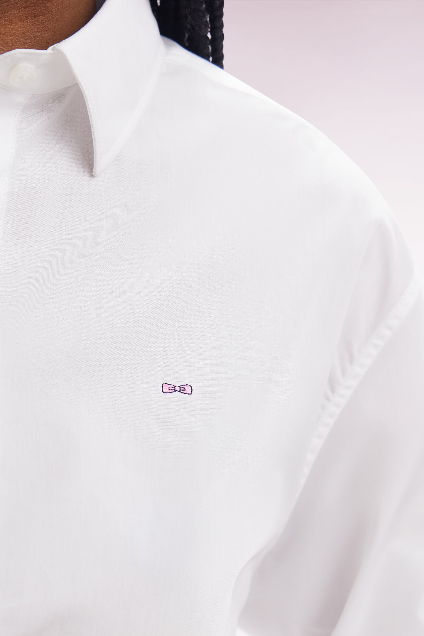 Relax-fit white cotton shirt