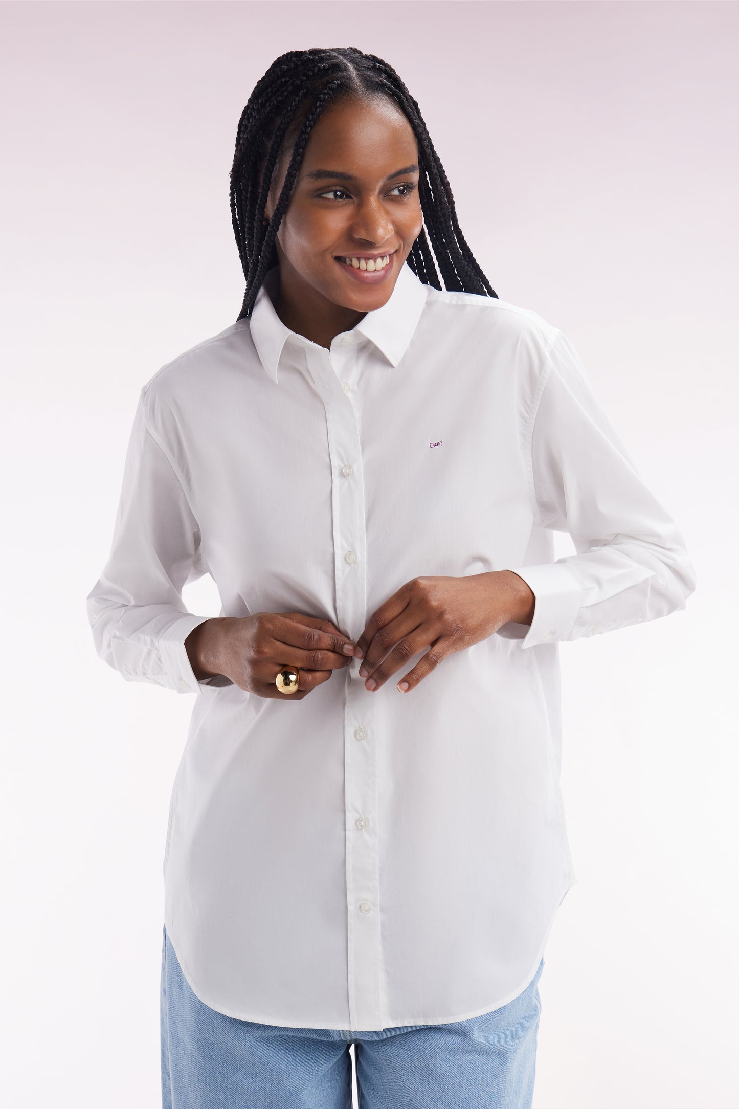 Relax-fit white cotton shirt