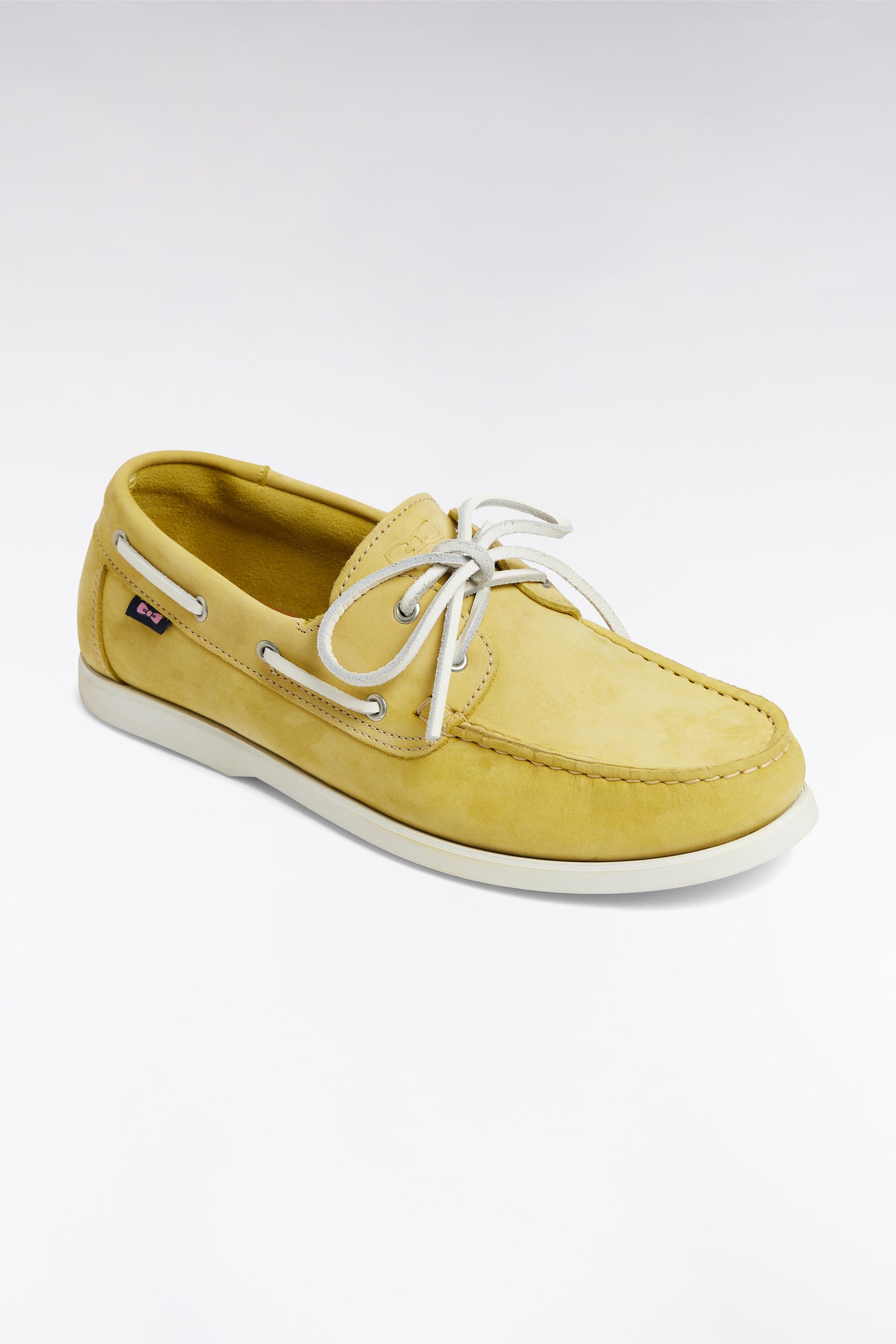 Mocassins bateau en cuir suédé jaune