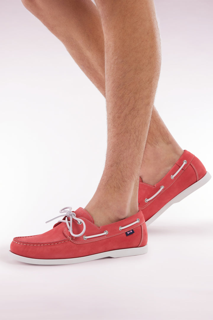 Mocassins bateau en cuir suédé rouge