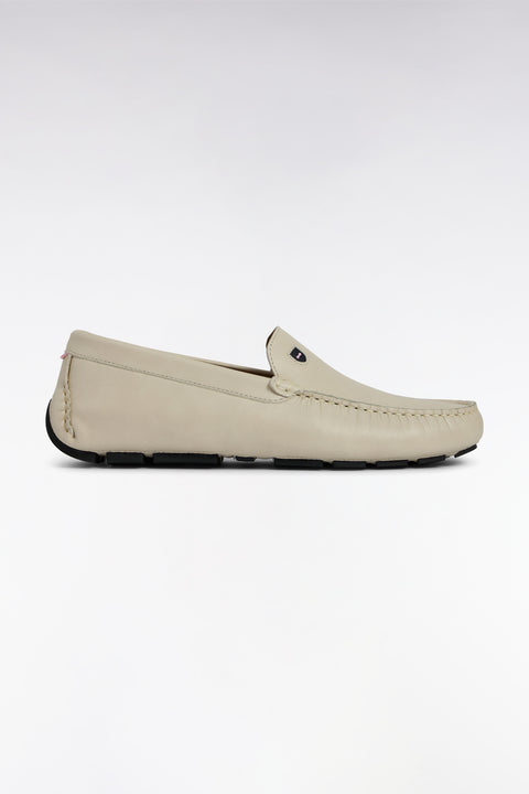 Mocassins en croûte de cuir beiges - Image 1