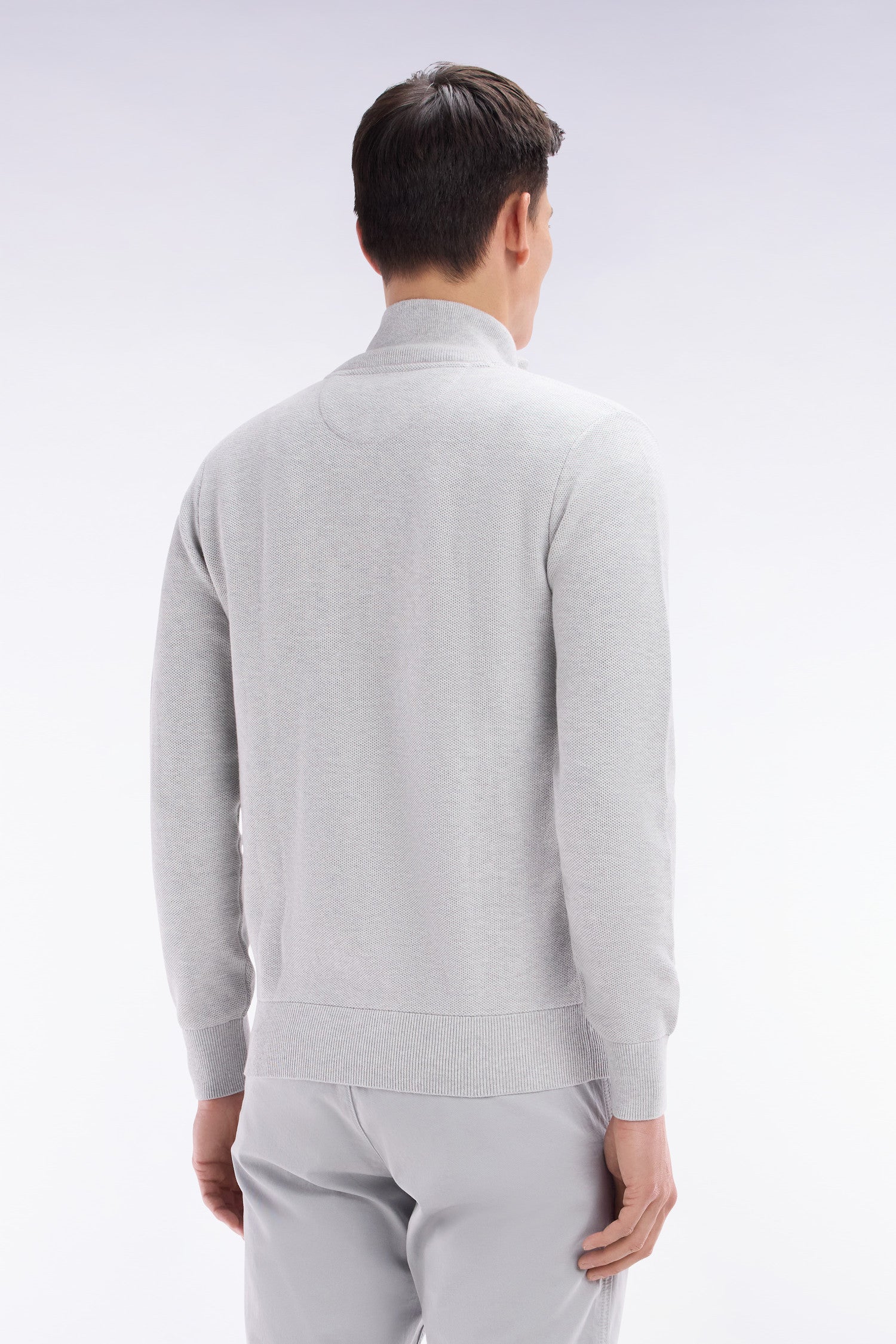 Cardigan zippé en coton nid d'abeille gris coupe droite