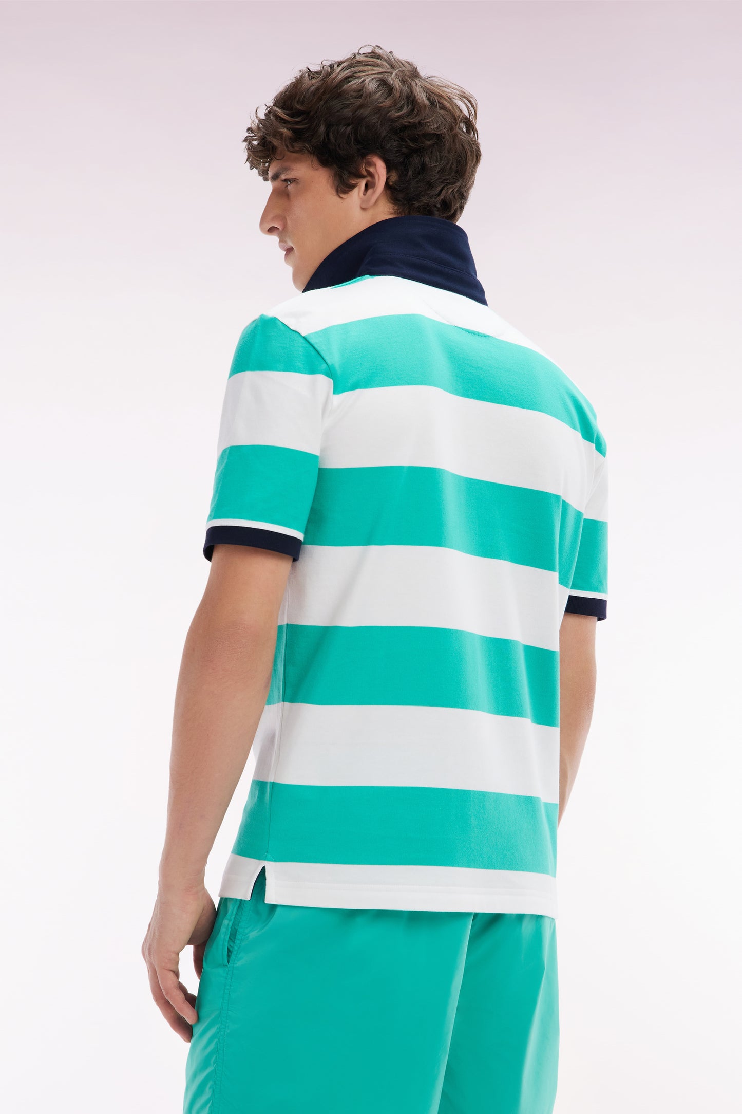 Short-sleeved jersey in green and white ringed Pima cotton, straight cut
