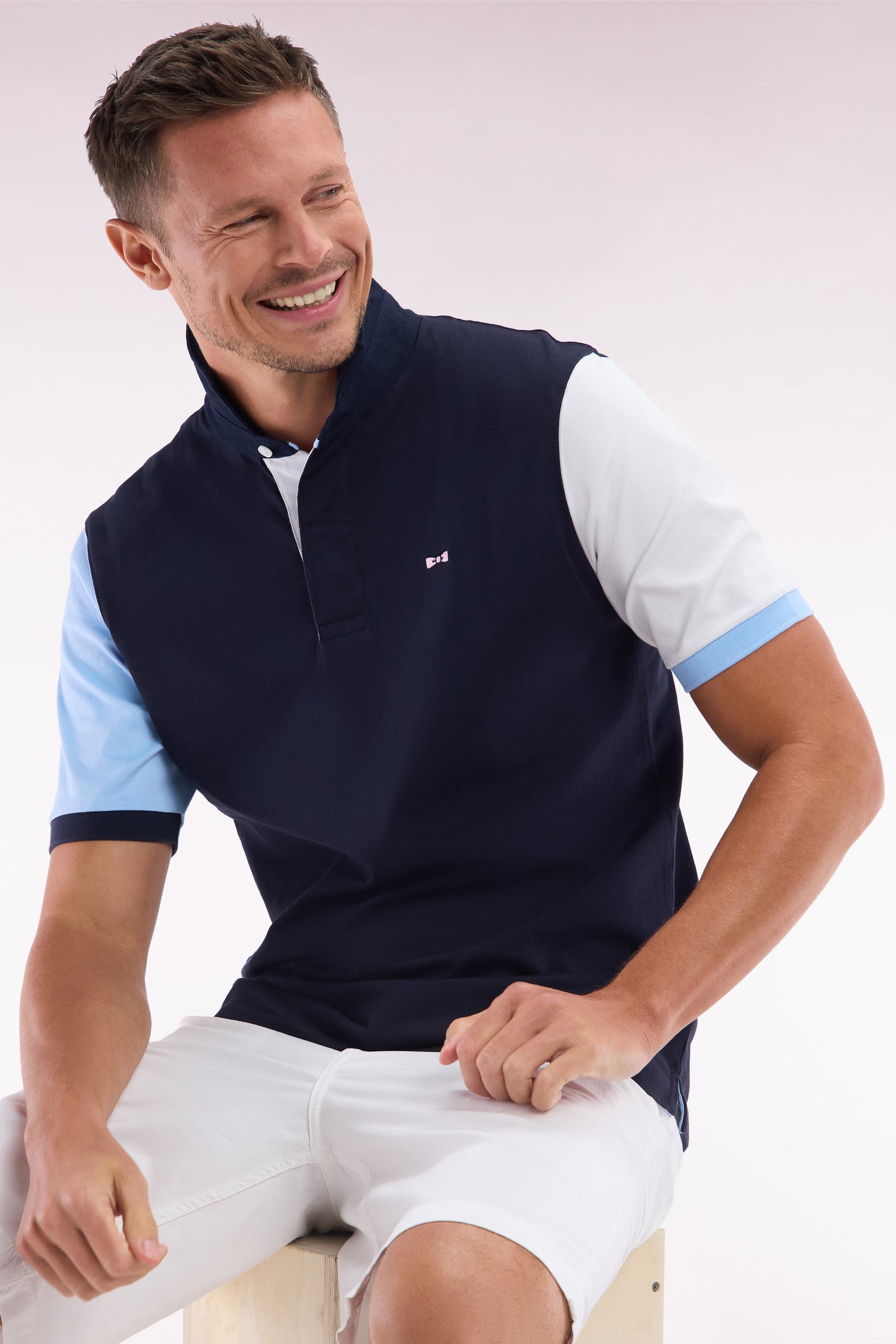 Short-sleeved rugby shirt in navy cotton jersey with two-tone sleeves