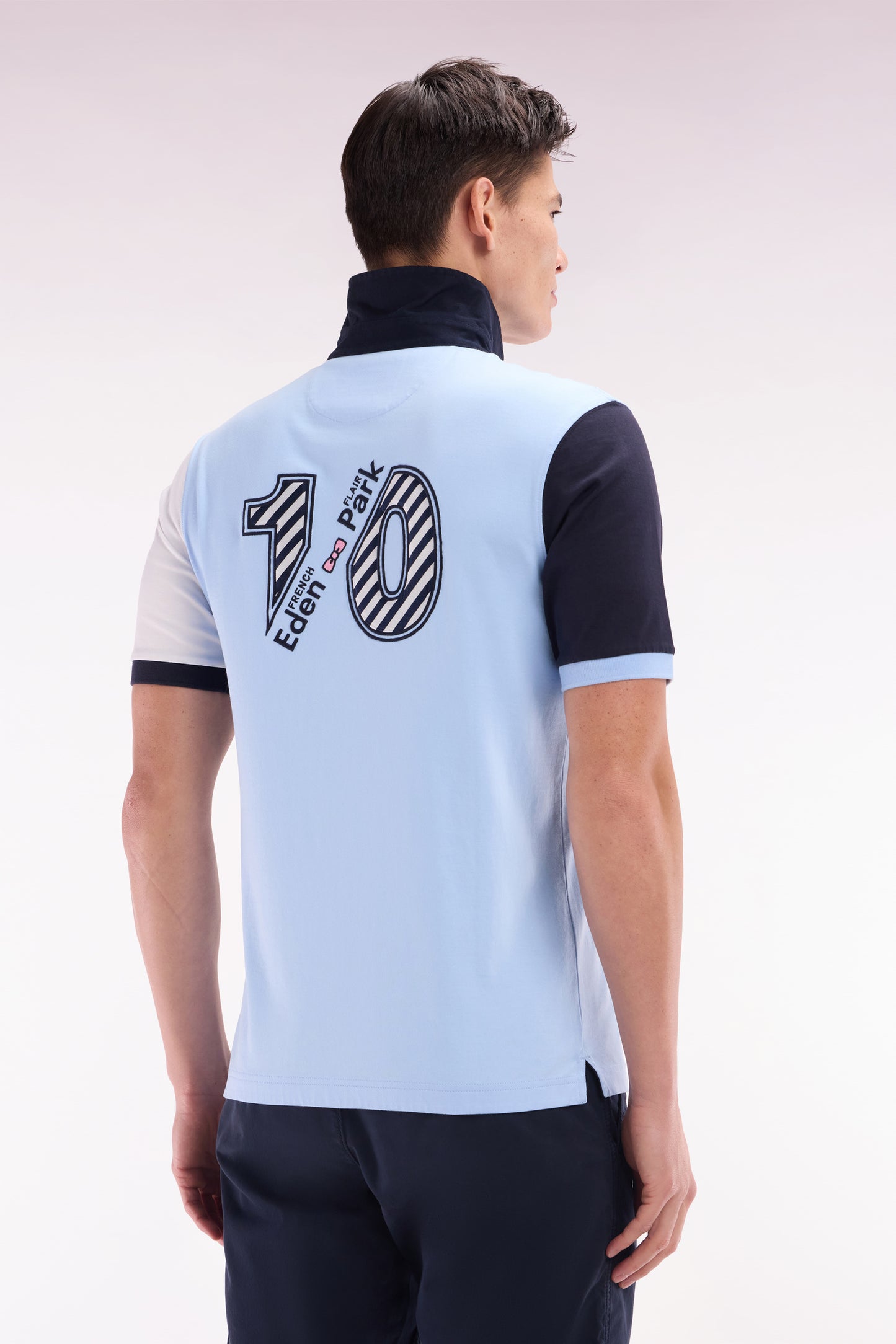 Short-sleeved rugby shirt in sky blue cotton jersey with two-tone sleeves