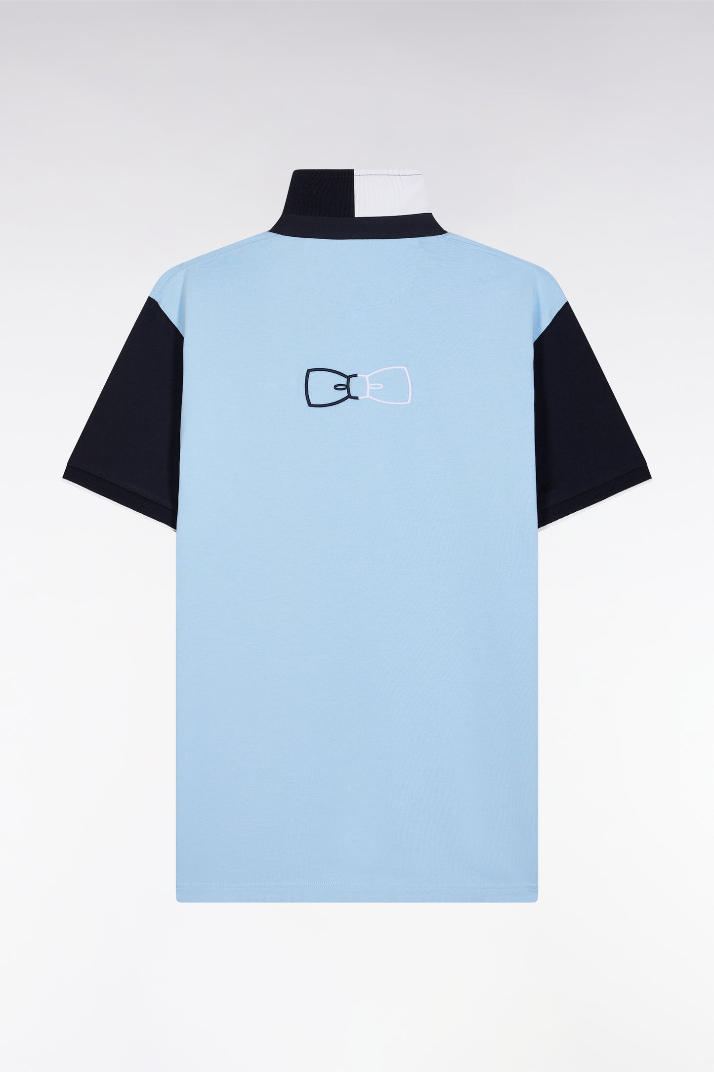 Relaxed-fit short-sleeved sky blue cotton jersey with two-tone collar
