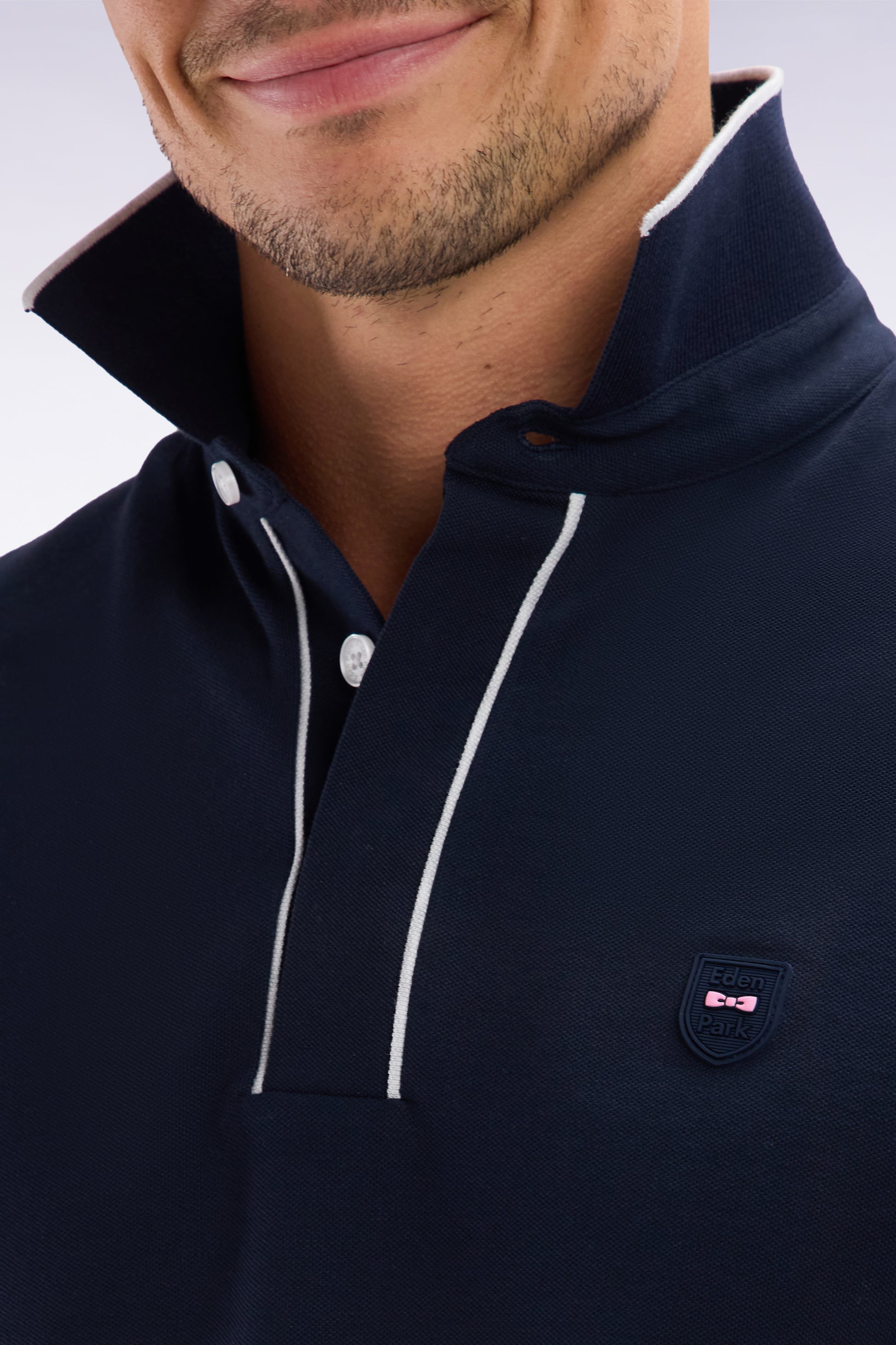 Polo à manches courtes en piqué de coton chiné stretch marine coupe ajustée