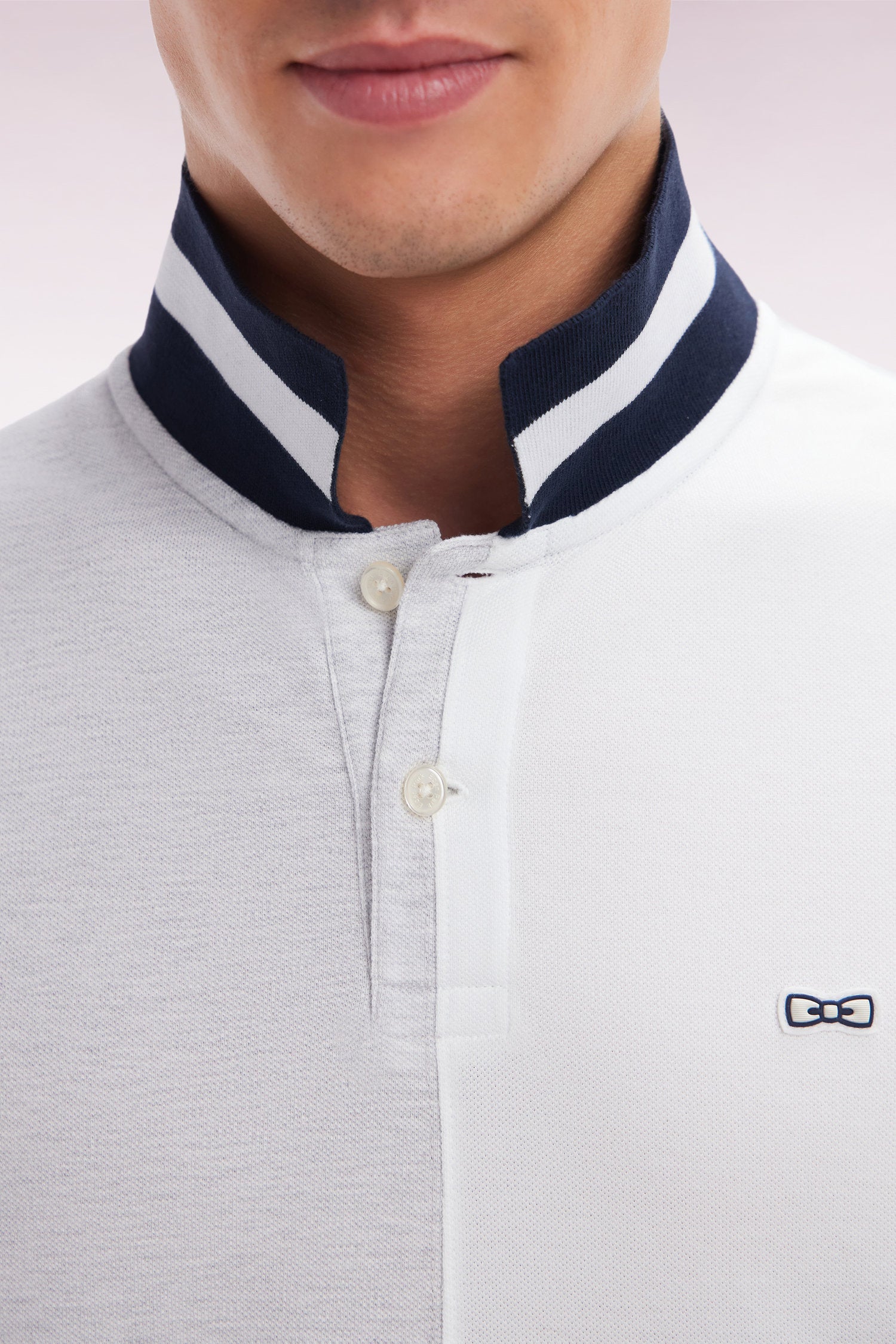 Polo à manches courtes en coton gris coupe décontractée