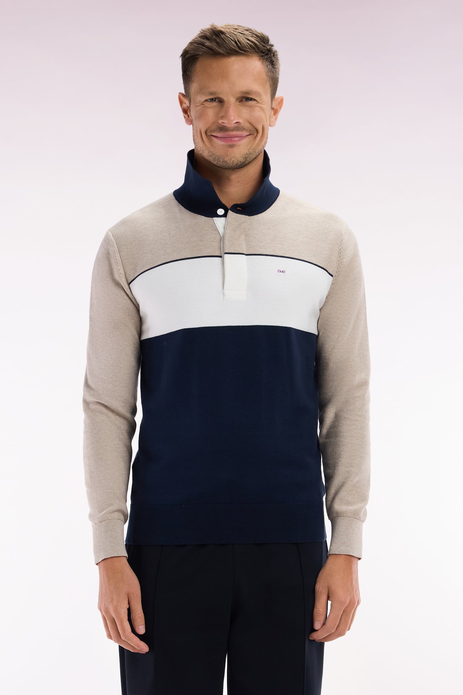 maglione con collo rugby in cotone beige vestibilità dritta