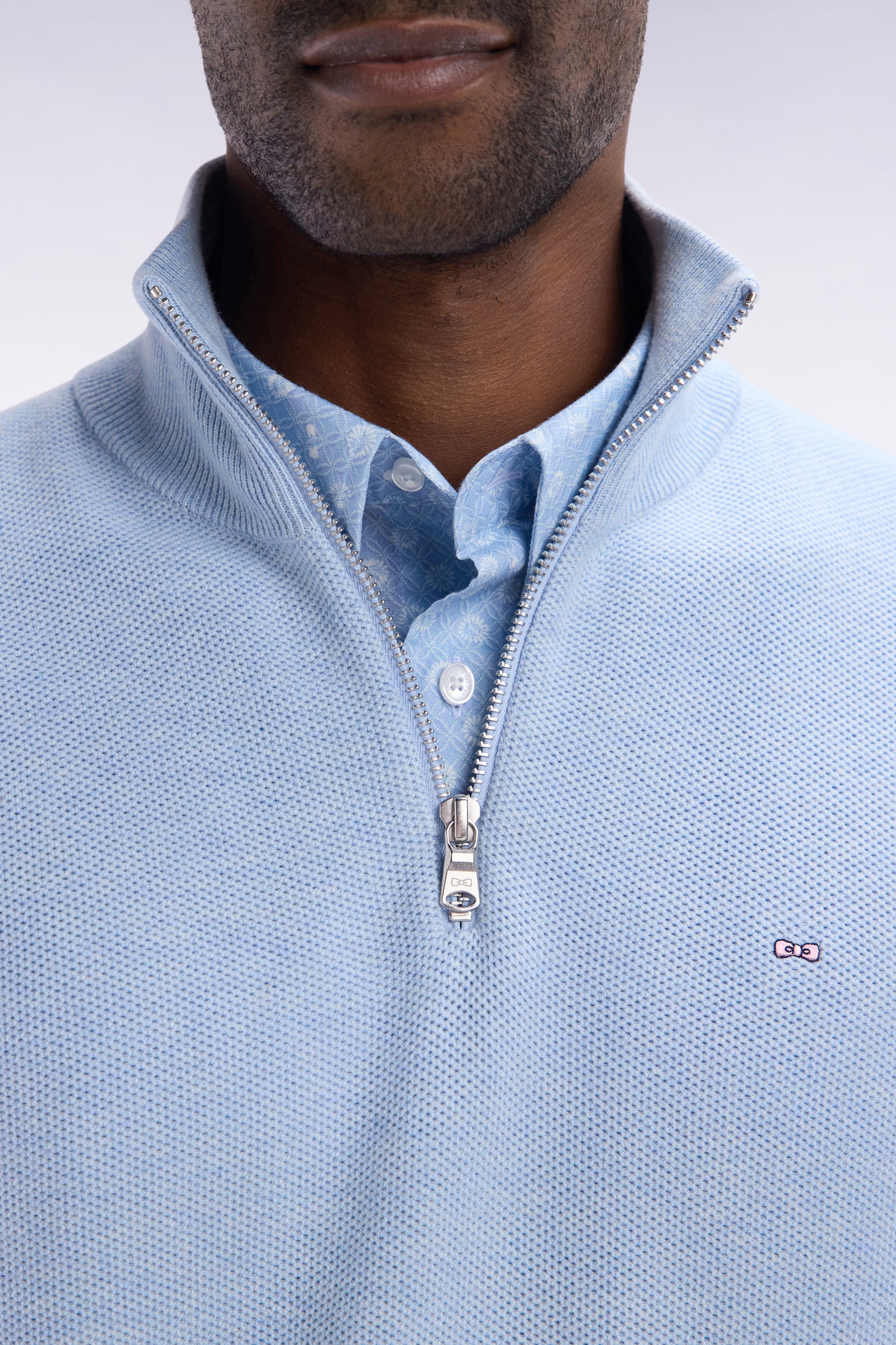 Pull col camionneur en coton nid d'abeille ciel coupe droite