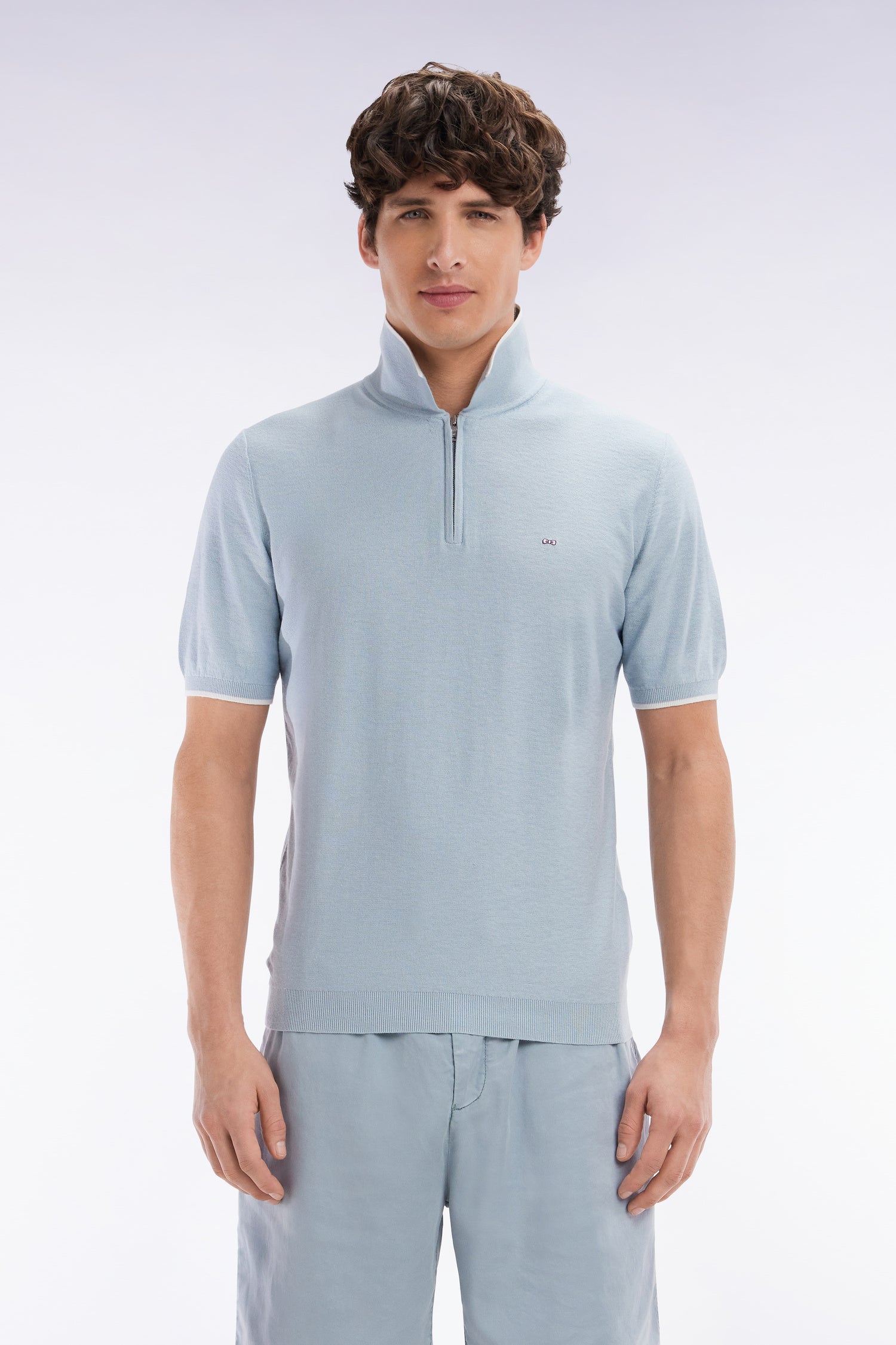 jersey cuello polo en algodón biologique y cachemire azul cielo corte recto