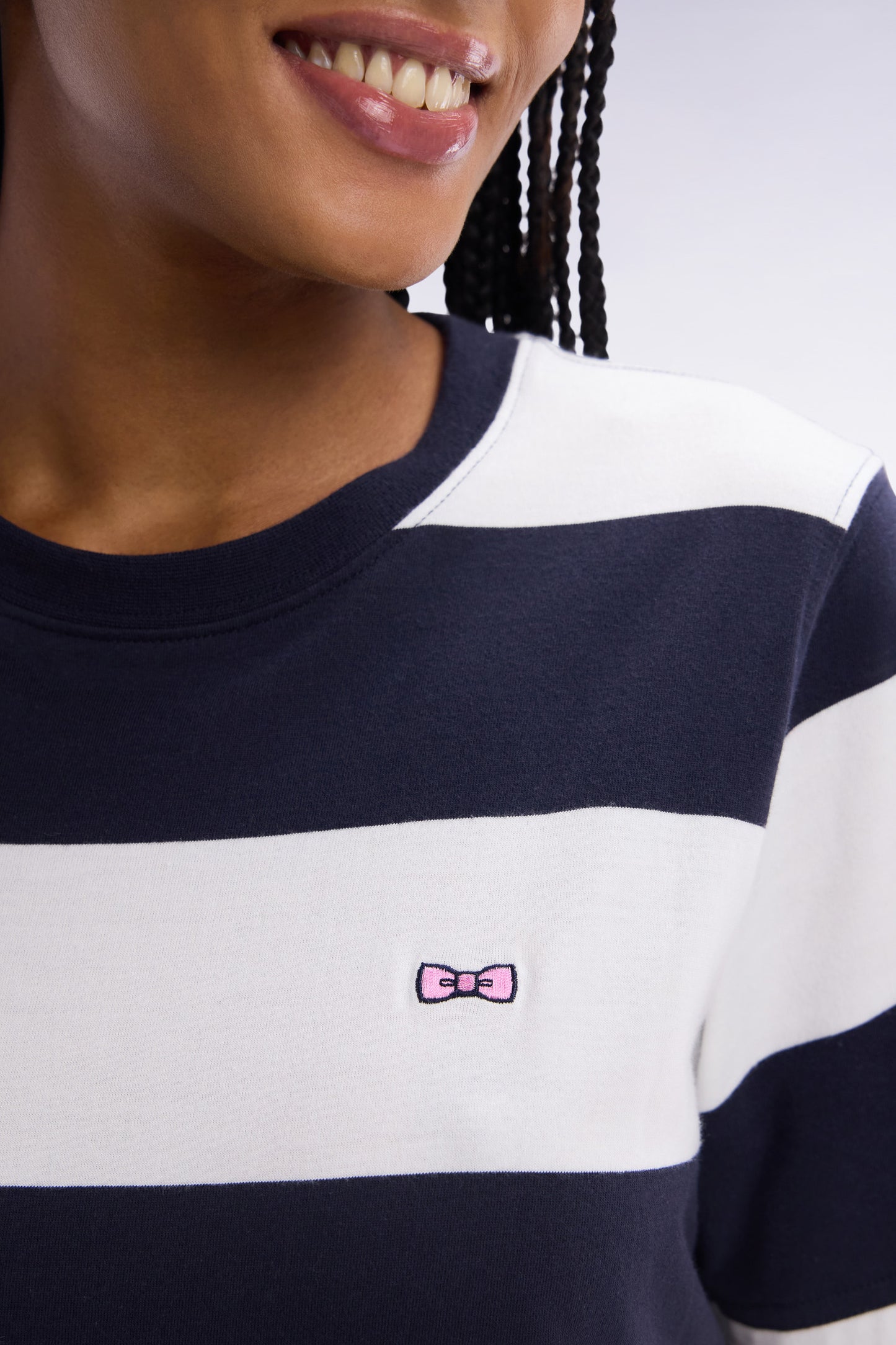 Robe T-shirt cerclé en coton Pima marine et blanc coupe droite