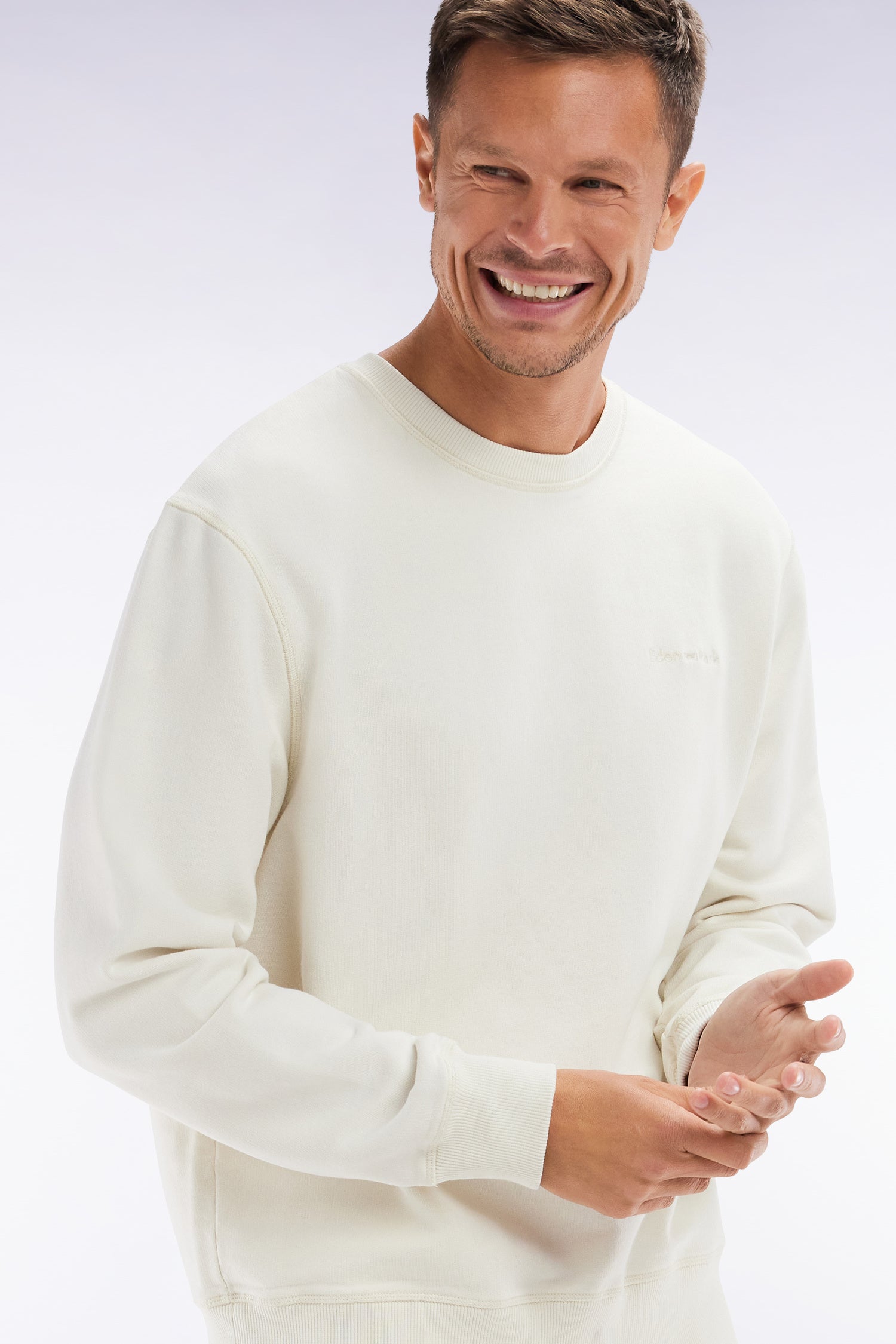 Sweatshirt surteint à col rond en molleton coton beige coupe décontractée