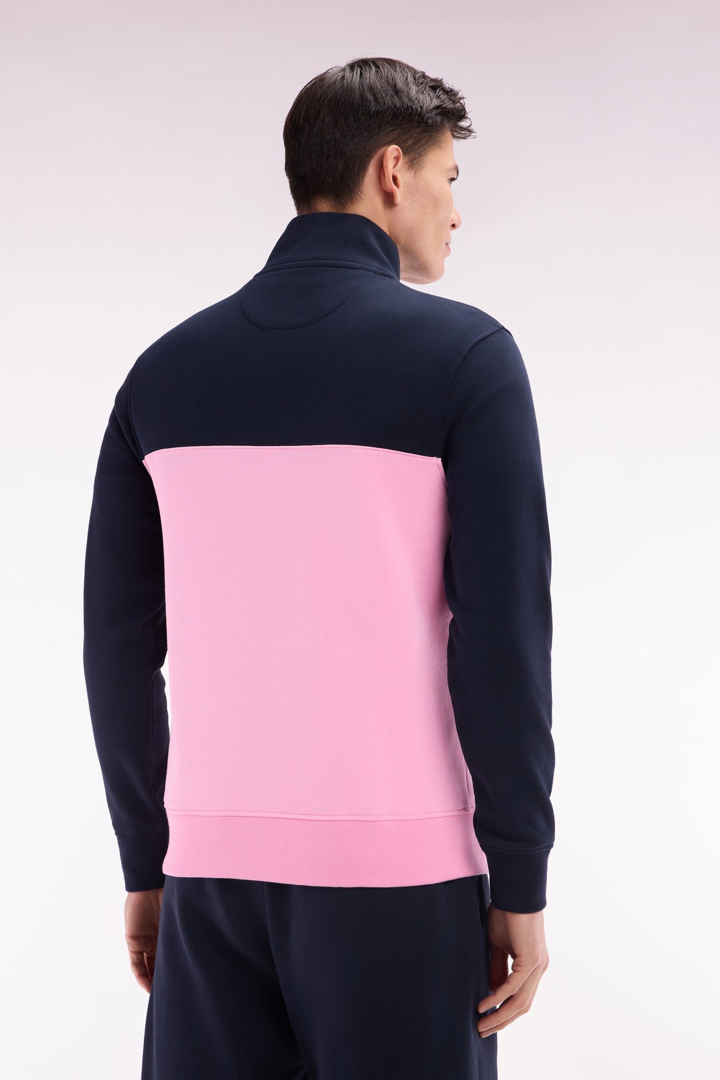 Straight-fit two-tone pink and navy cotton trucker collar sweatshirt