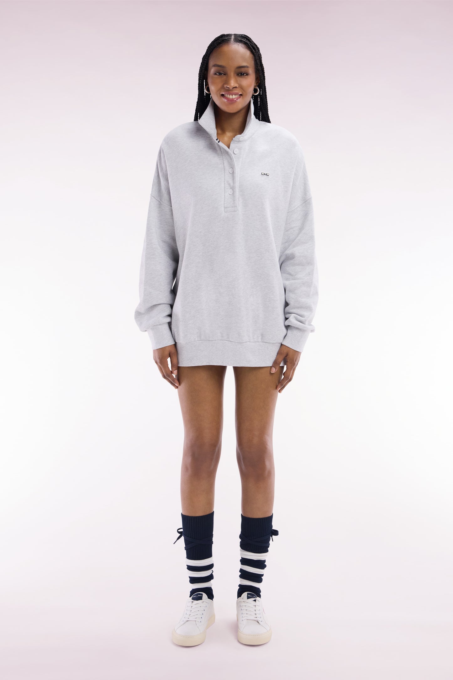 Oversized grey cotton shirt with a rugby shirt collar