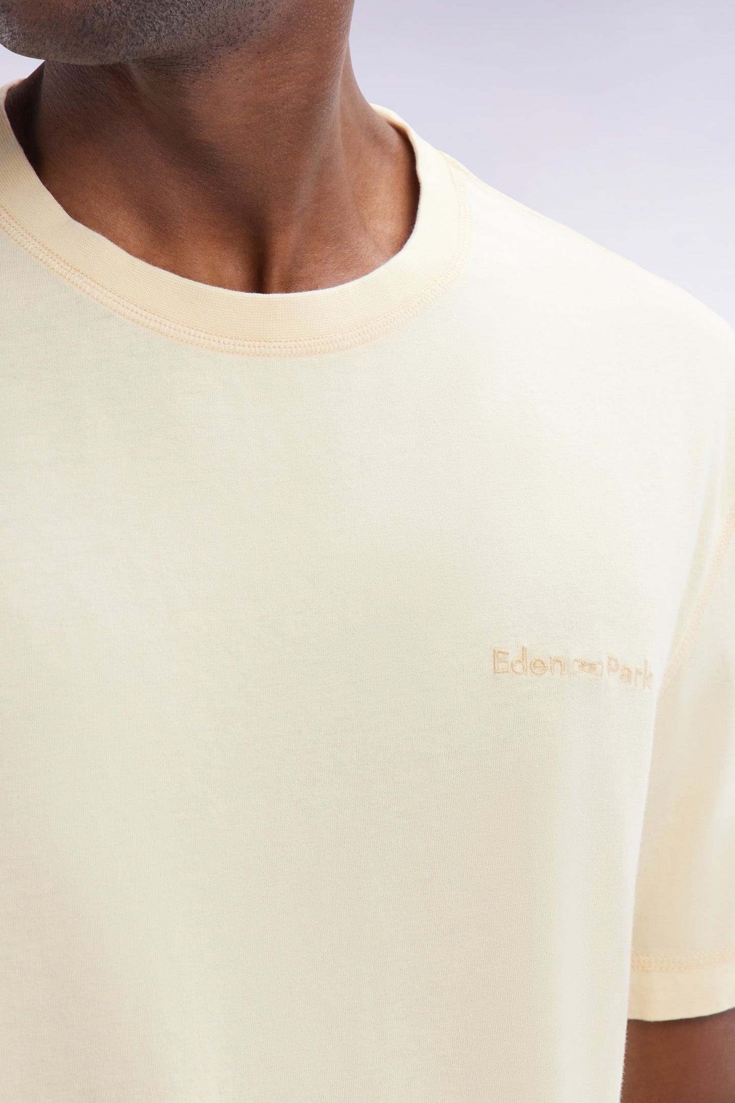 T-shirt en jersey de coton ocre surteint coupe décontractée
