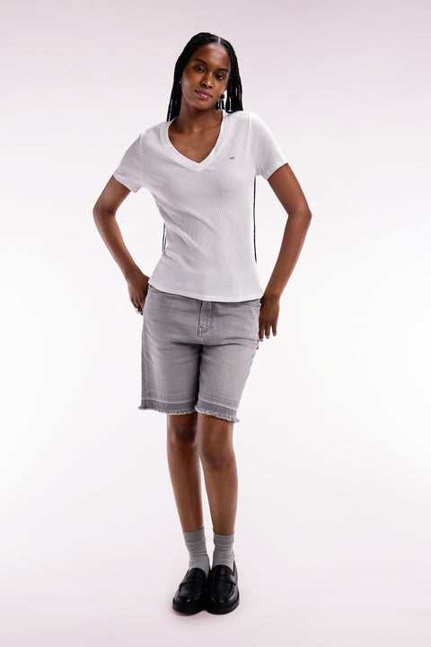 T-shirt en coton Pima côtelé blanc coupe ajustée - Image 1