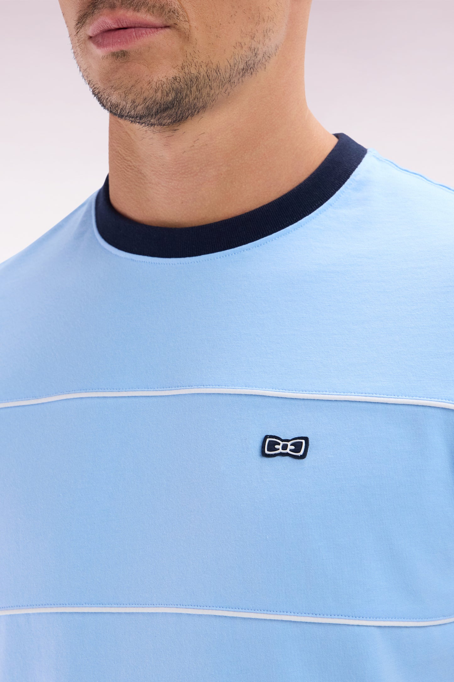 Straight-fit sky blue cotton jersey T-shirt with contrasting details
