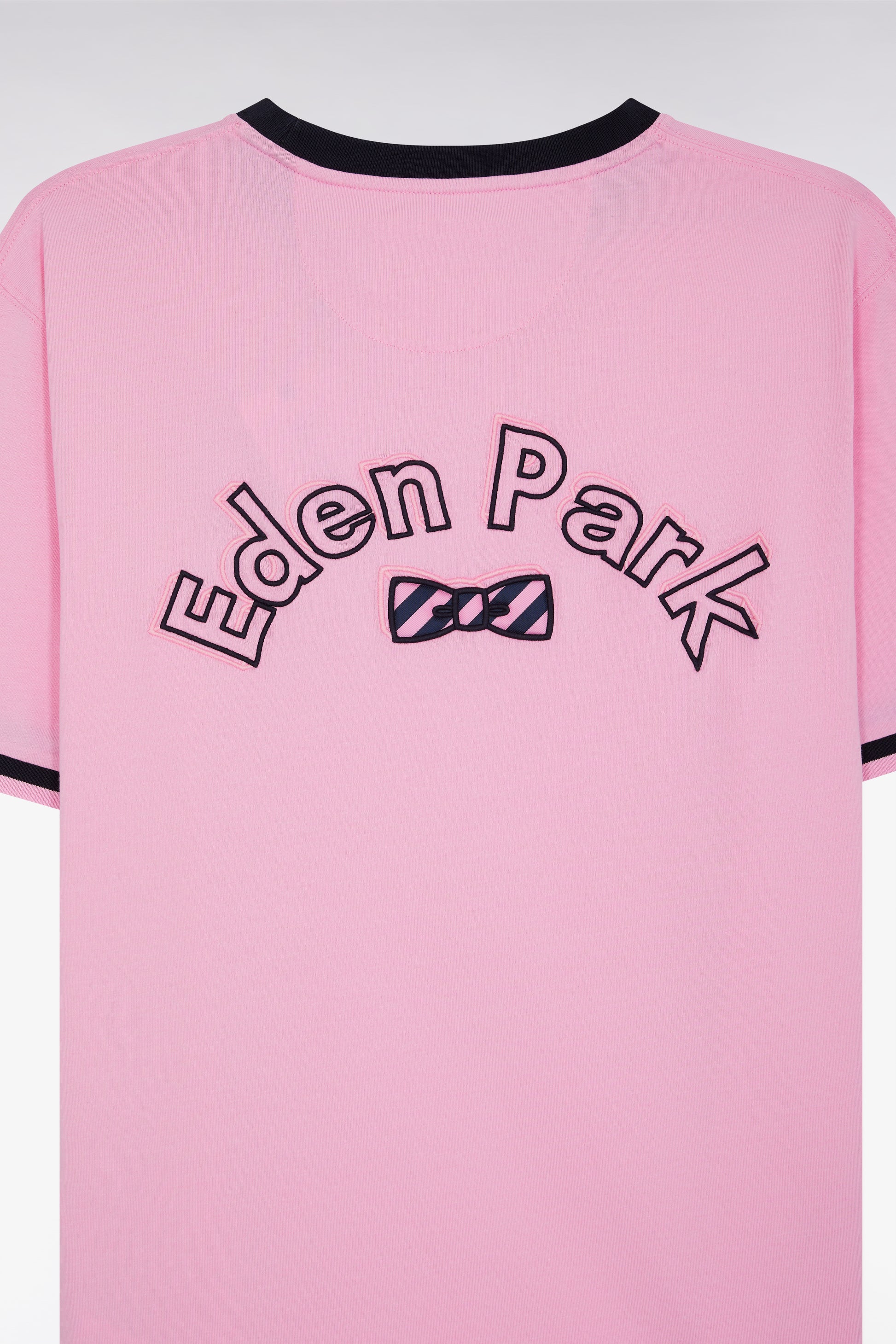 T-shirt en coton rose broderie nœud papillon Eden Park coupe droite